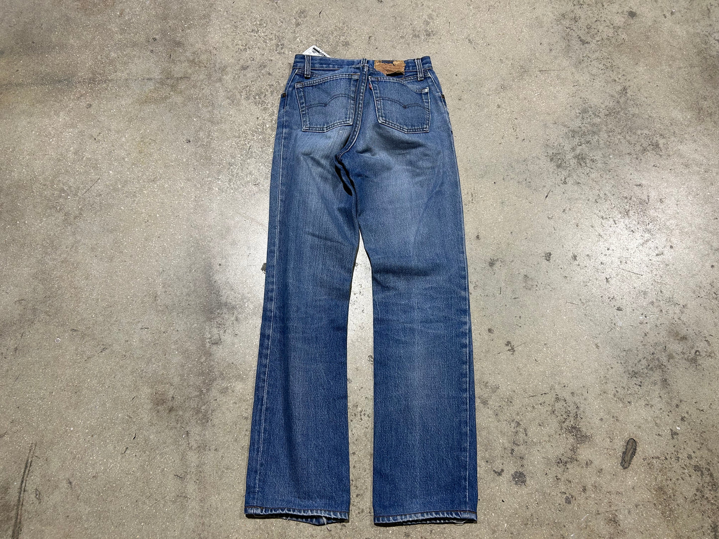 WMNS Levis 501 Button Fly Jeans - Blue Size 20