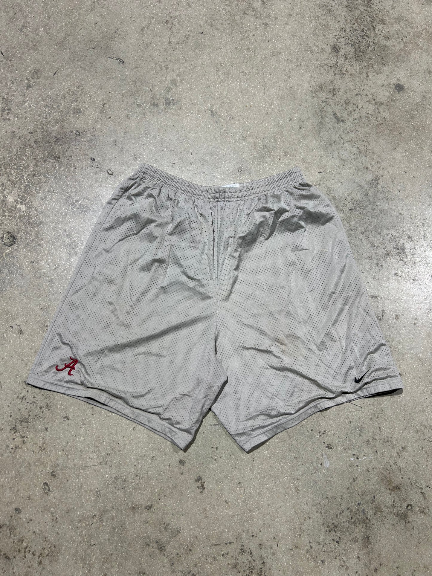 University Of Alabama Nike Shorts - Gray Size Large