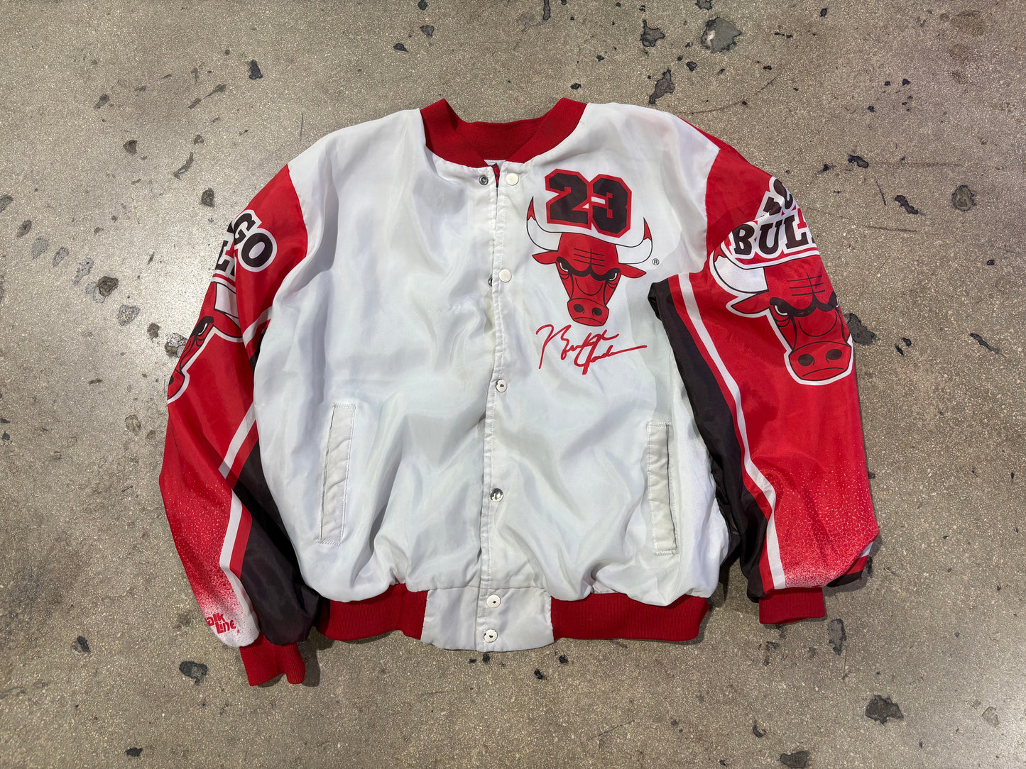 Chalkline Michael Jordan Animation Jacket - White/Red Size Large