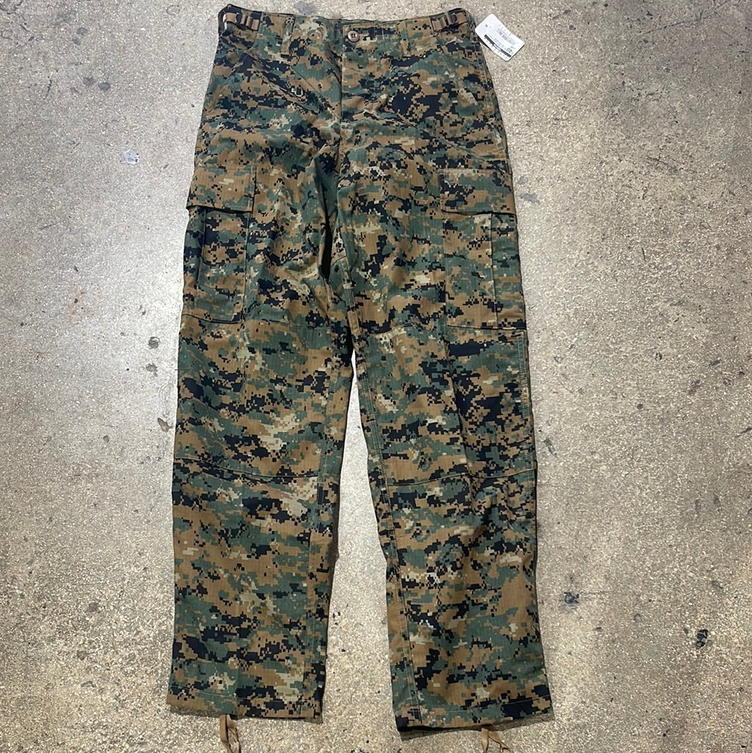 Digi Camo Cargo Pants - Olive Size 30x32