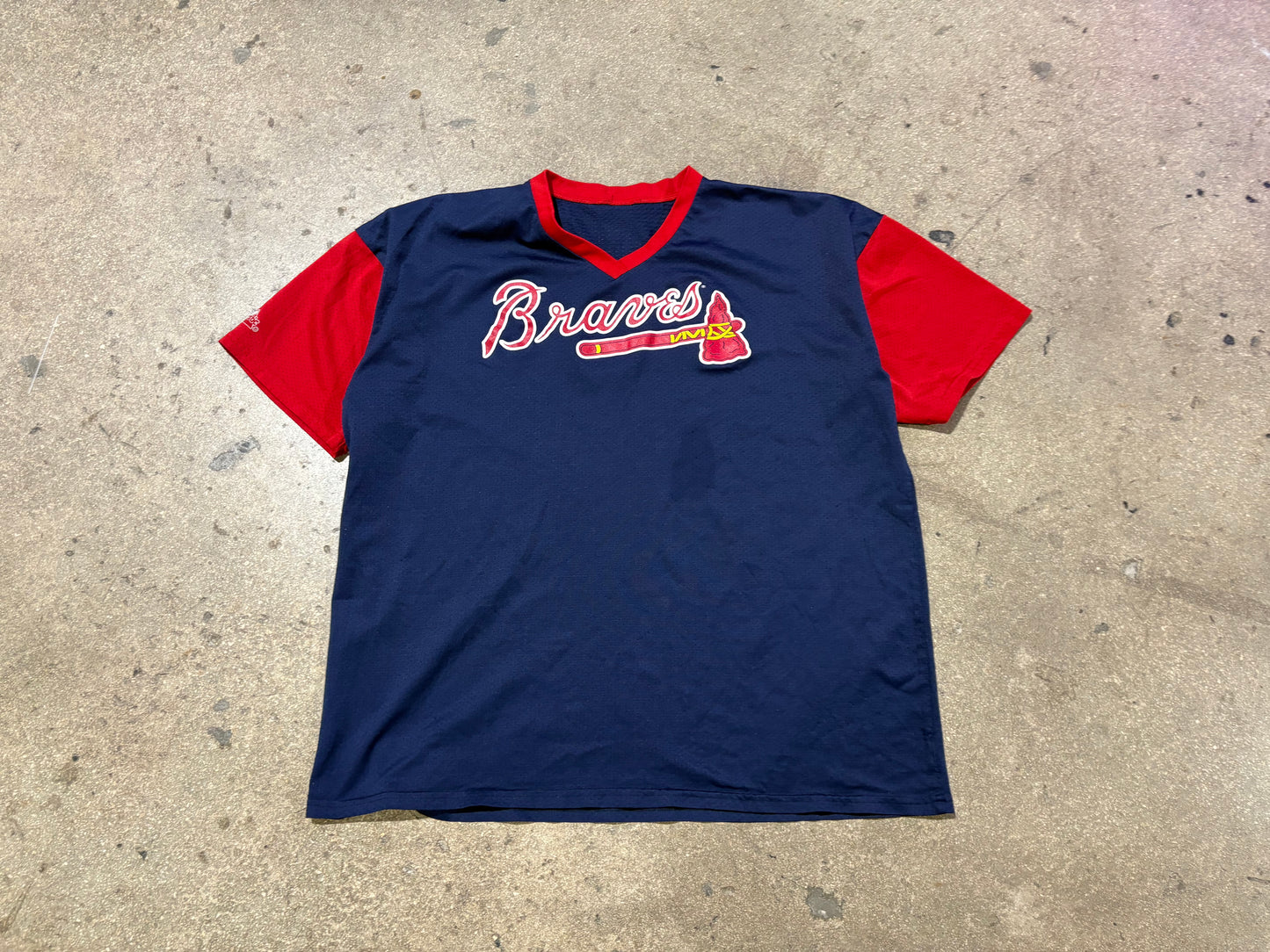 Atlanta Braves Warm Up Jersey - Navy/ Red Size Large