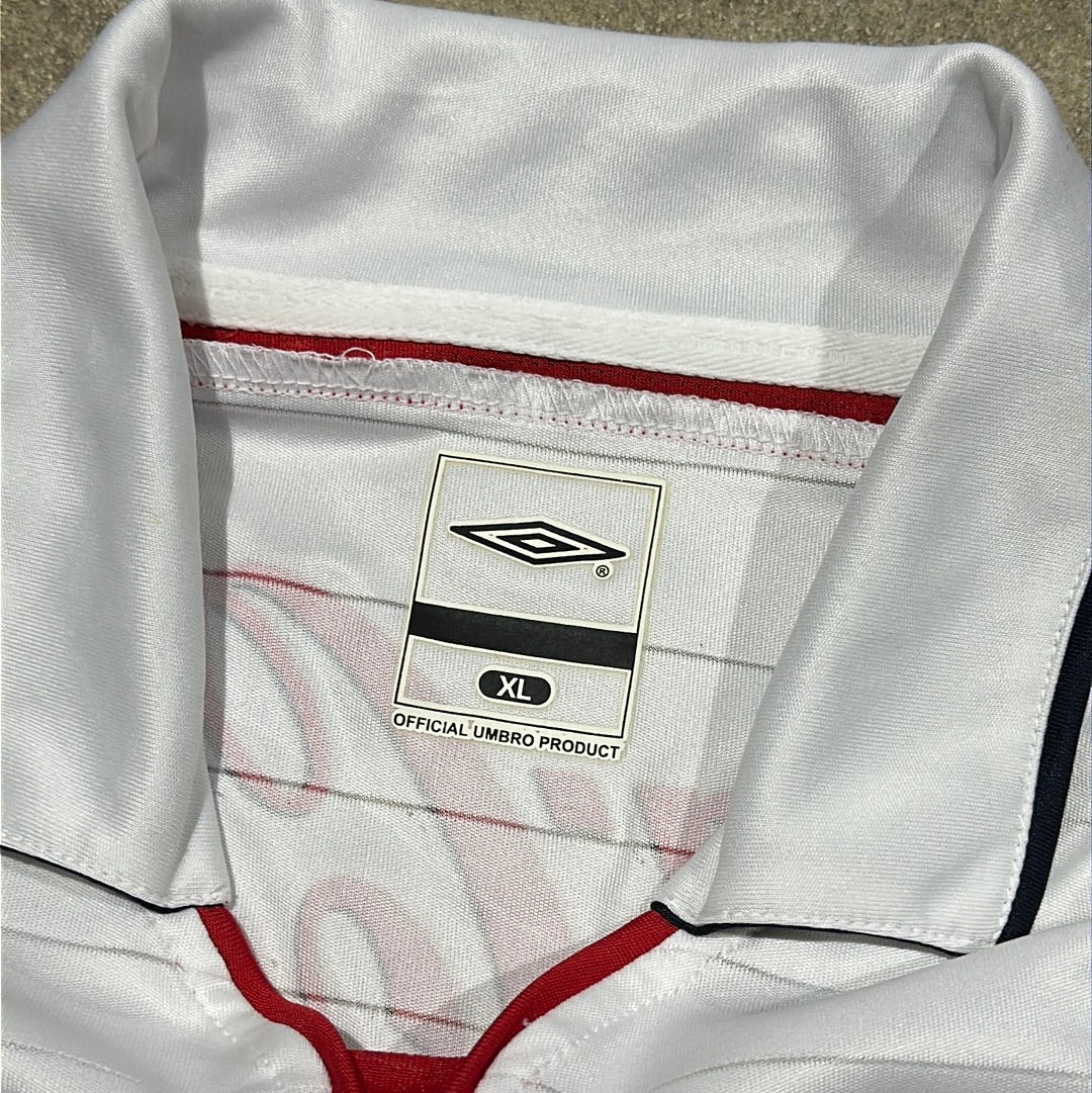Umbro L.D.U. Quito Soccer Club 2004 Home Jersey - White Size XL