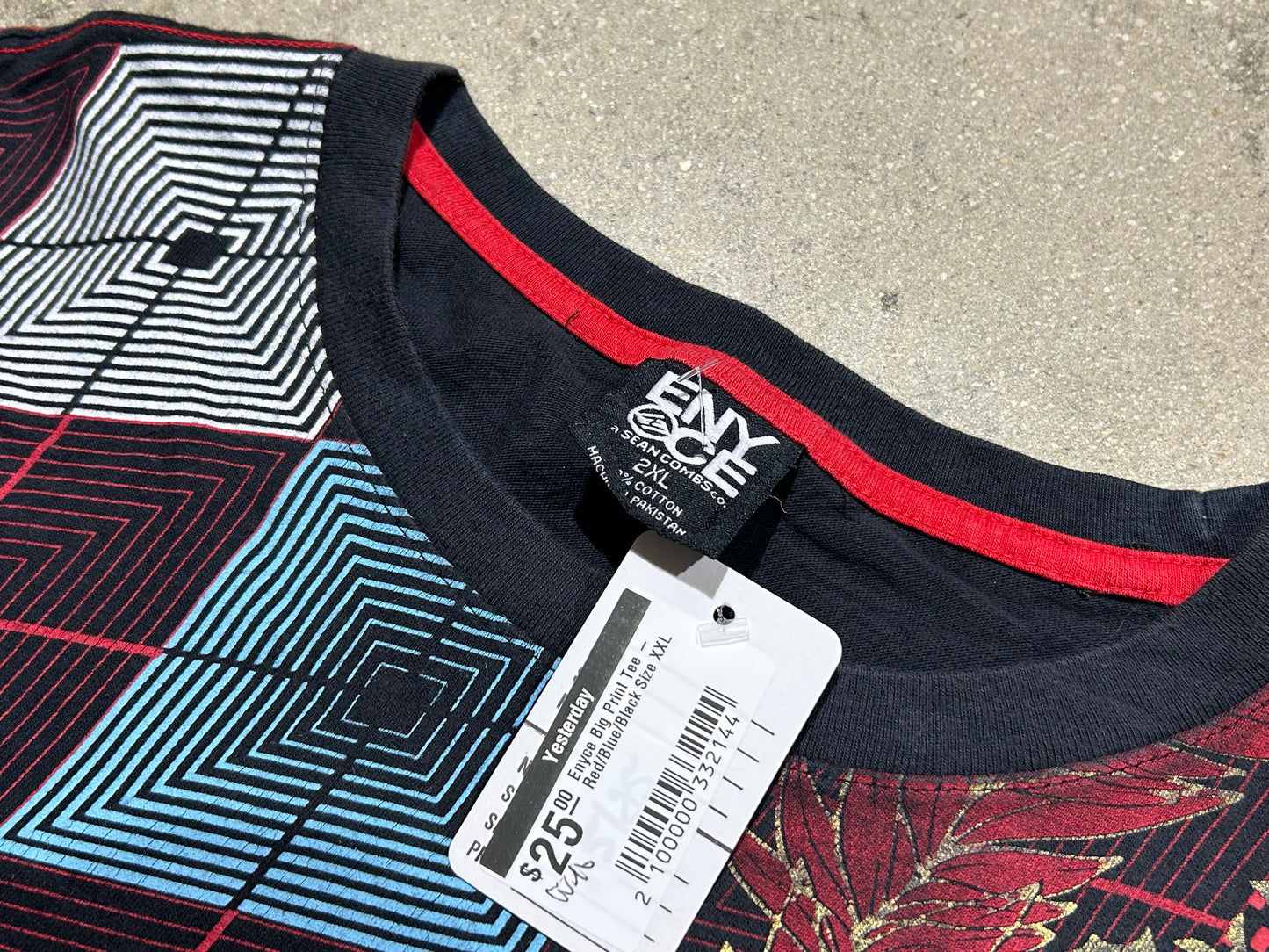 Enyce Big Print Tee - Red/Blue/Black Size XXL