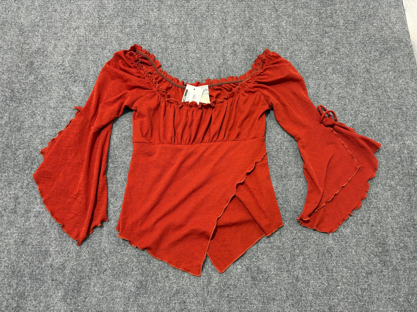 Ruffle Flared Long Sleeve Top - Rusty Red Size Medium
