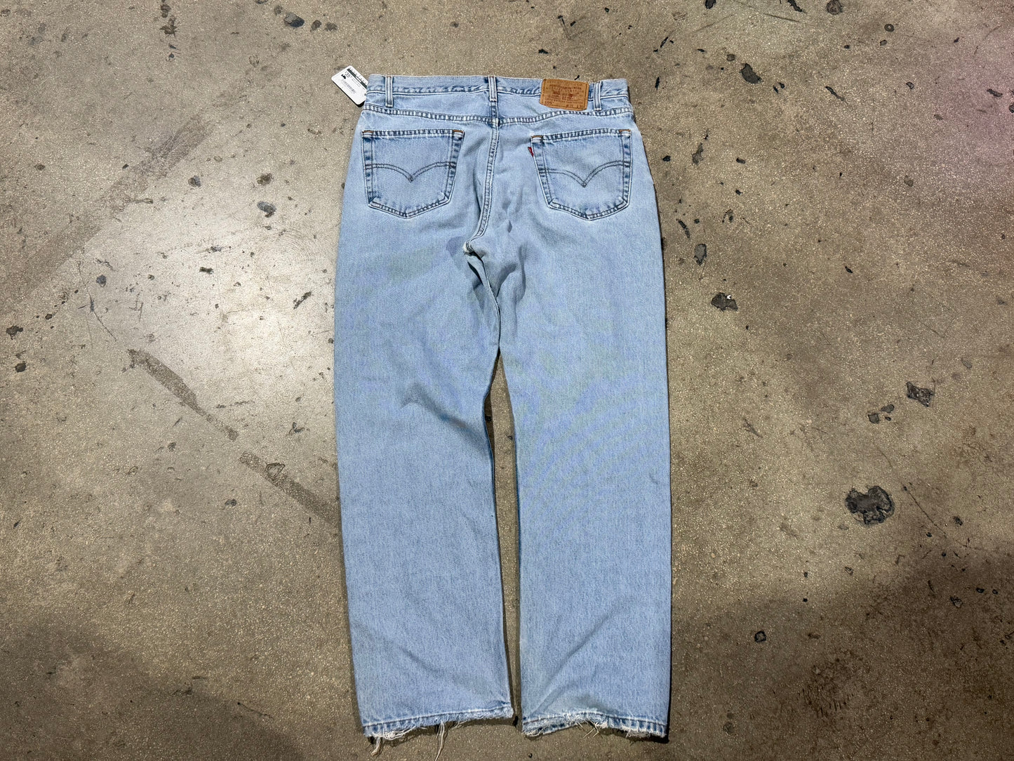 Levis 505 Denim - Light Wash Size 36x30