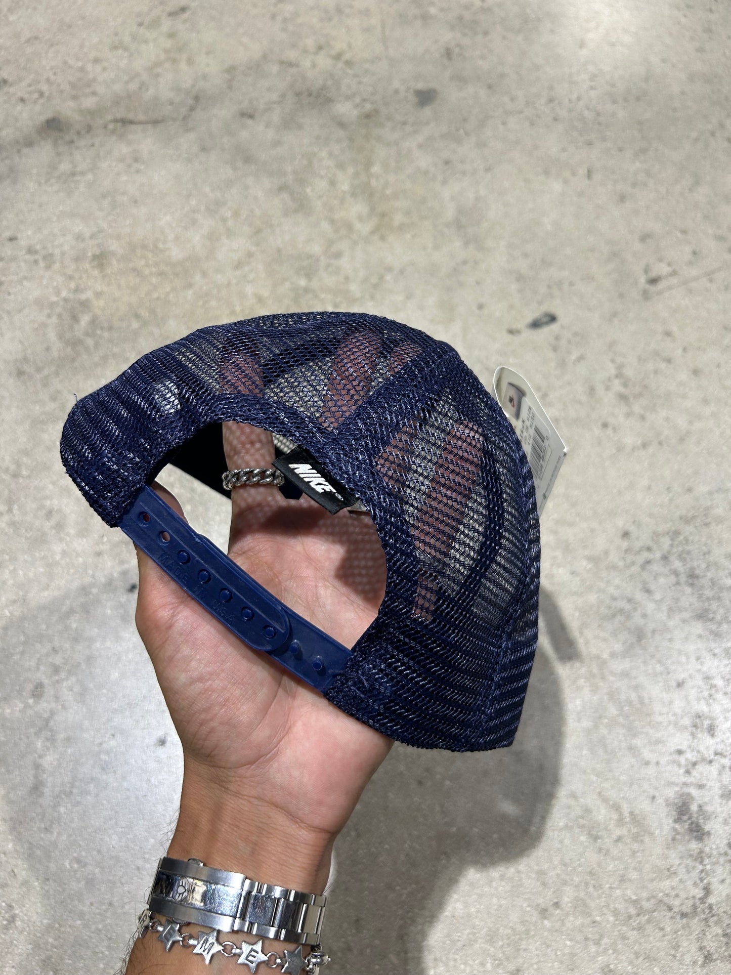 Nike Box Swoosh Logo Trucker Hat - Navy/Yellow