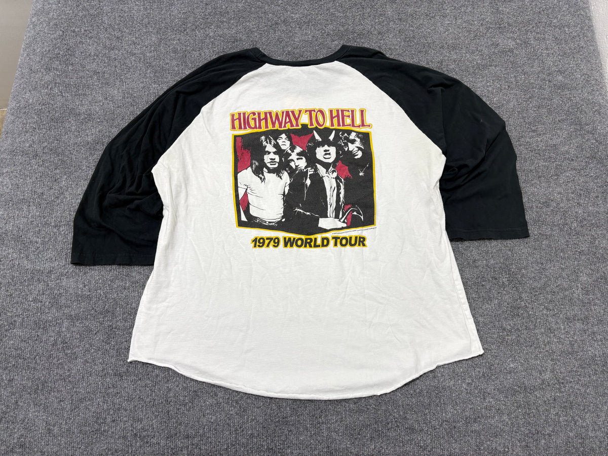 2005 ACDC Highway to Hell Raglan Tee - White/ Black Size XL