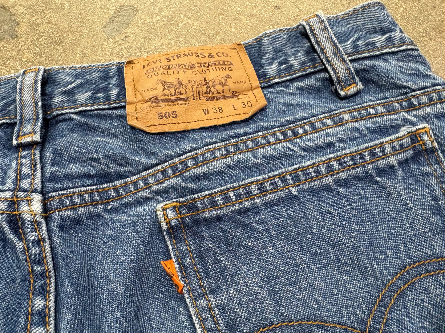 Levis 505 Orange Tab Denim Jeans - Blue Size 38 x 30