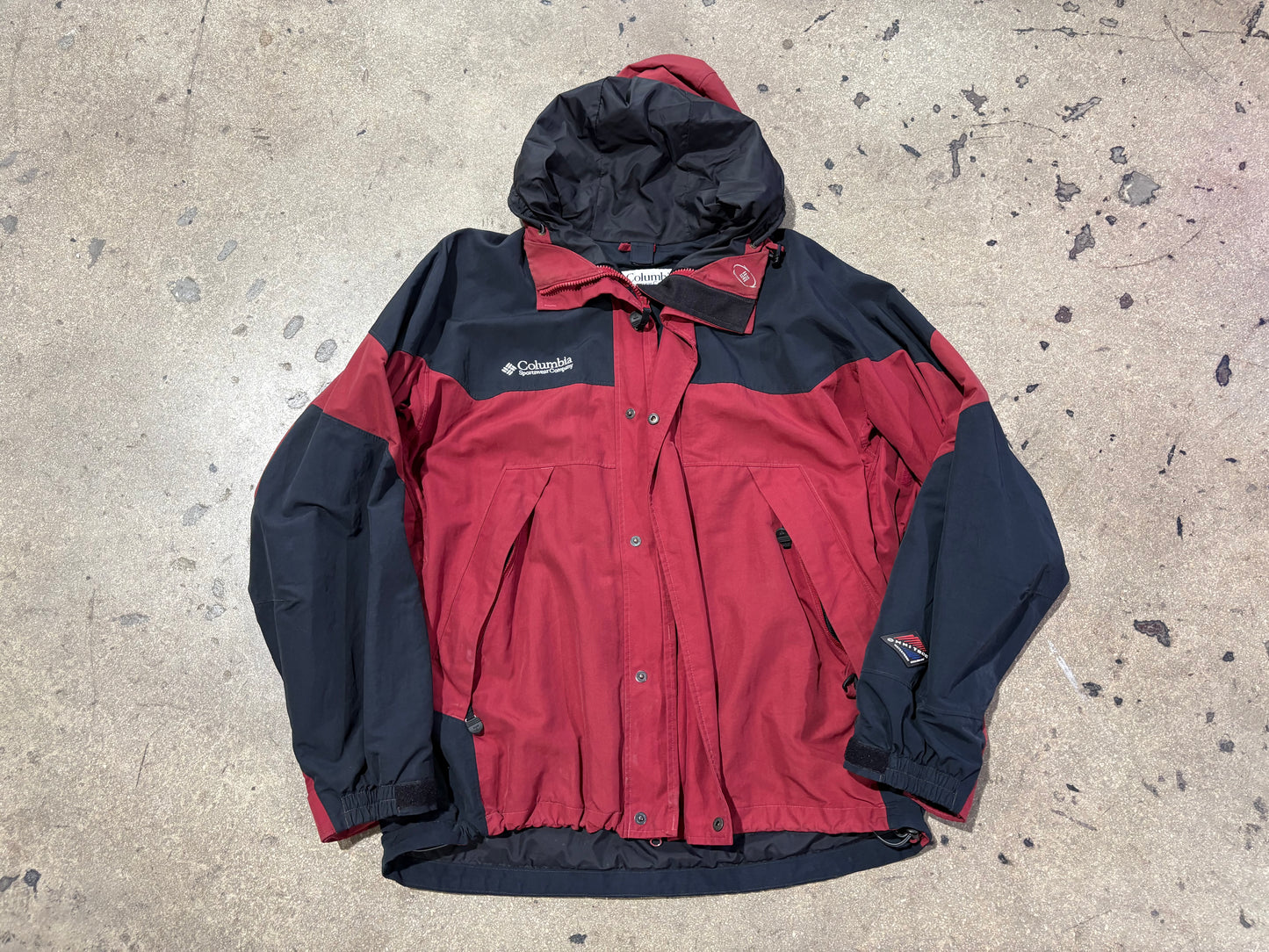 Columbia Rain Jacket - Brick Red Size Large