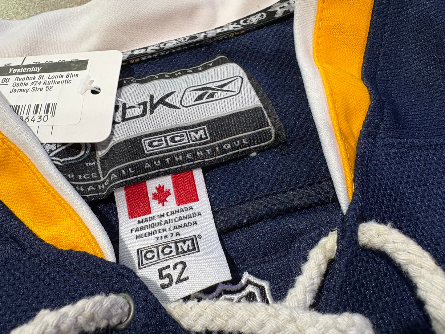 Reebok St. Louis Blue Oshie #74 Authentic Jersey Size 52