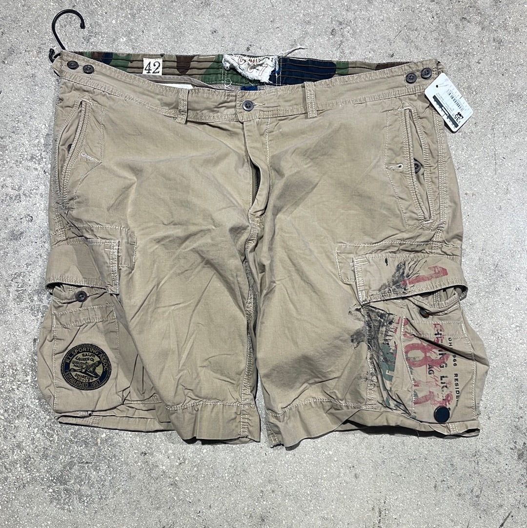 Polo Ralph Lauren Sporting Cargo Shorts - Khaki Size 42