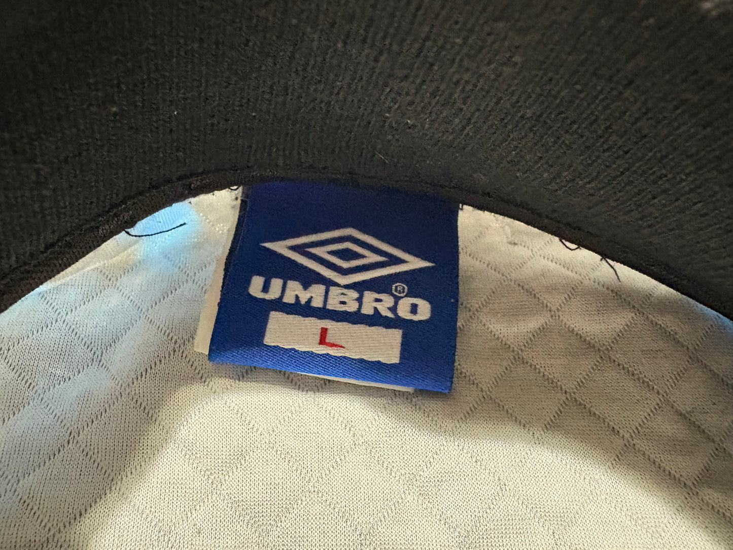 90s Umbro Goalie Soccer Jersey - Black/Blue Size Large