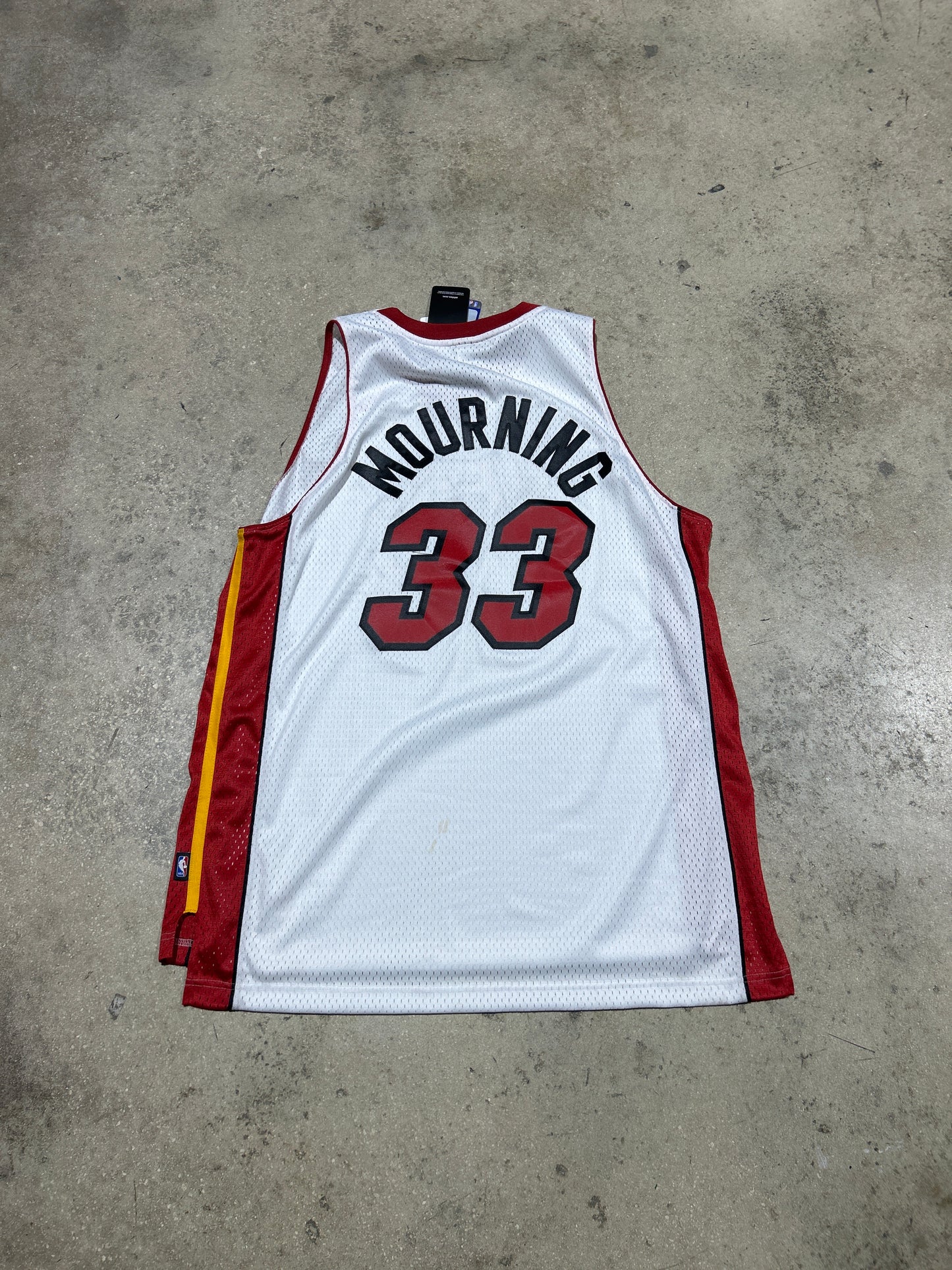 Adidas Miami Heat Mourning #33 Jersey - White Size XL