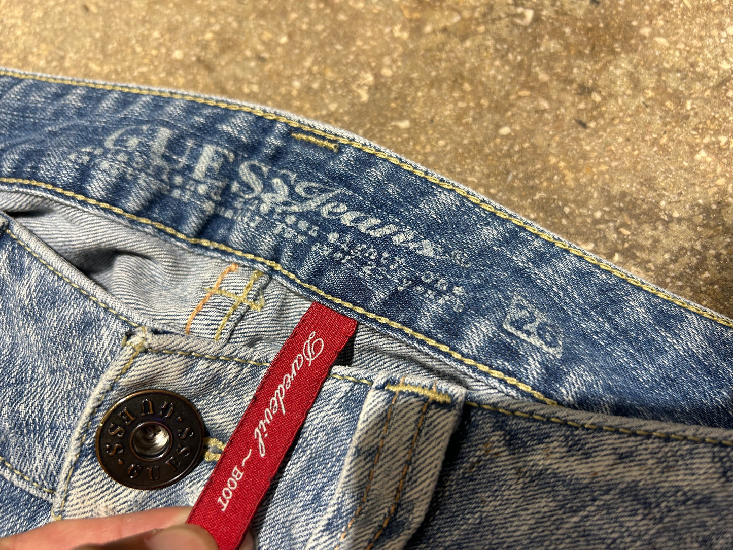 Guess Jeans Light Wash Bootcut Jeans - Blue Size 26