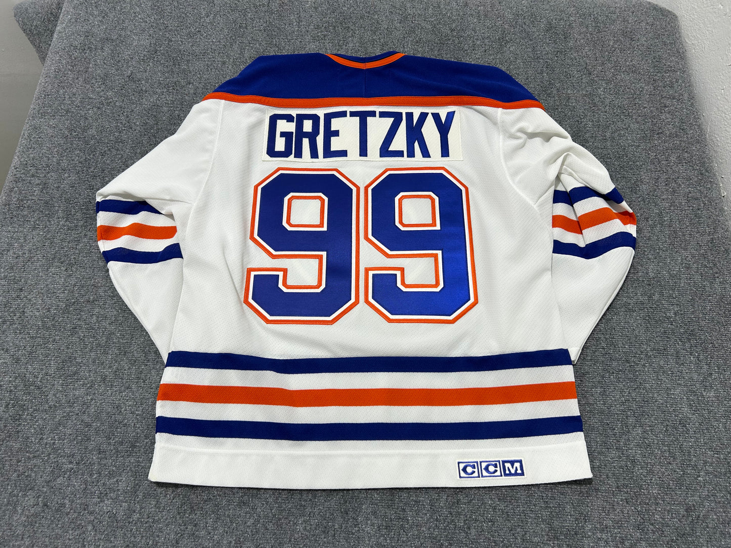 Oilers Wayne Gretzky Hickey Jersey #99 - White Size Large