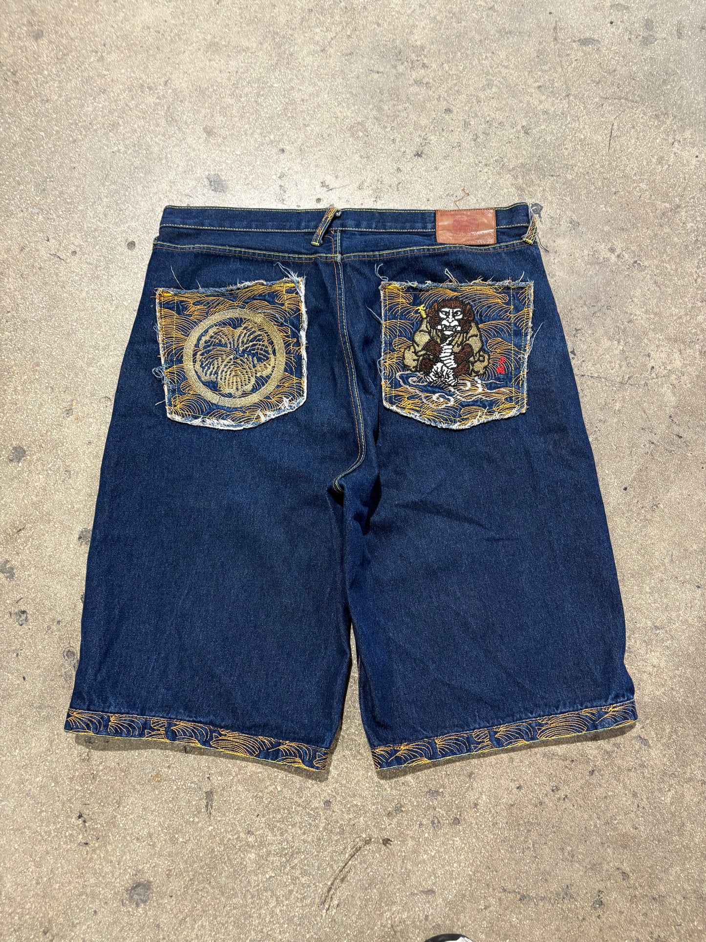 Red Monkey Baggy Embroidered Denim Jhorts - Dark wash Size 40