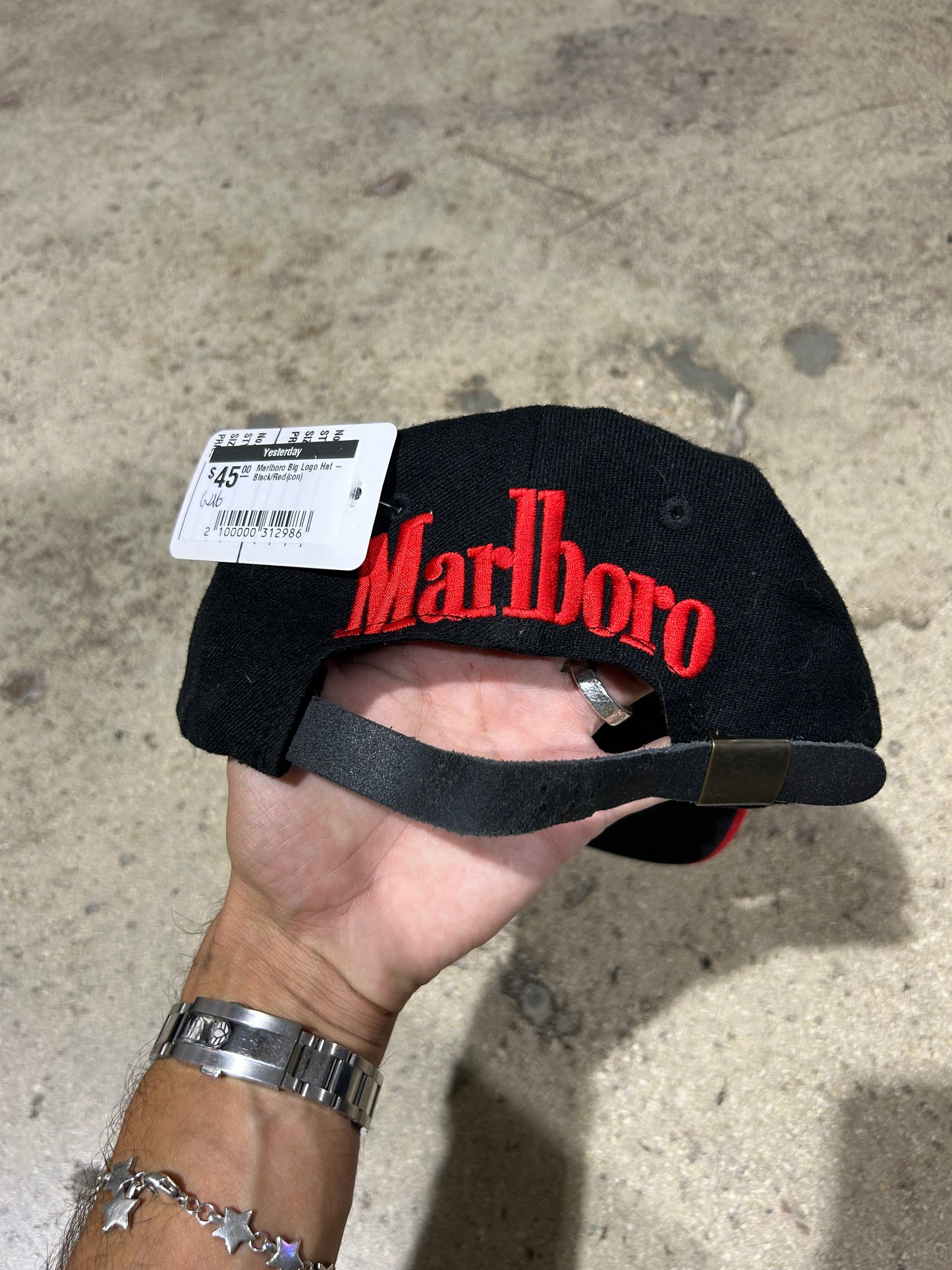 Marlboro Big Logo Hat - Black/Red(con)