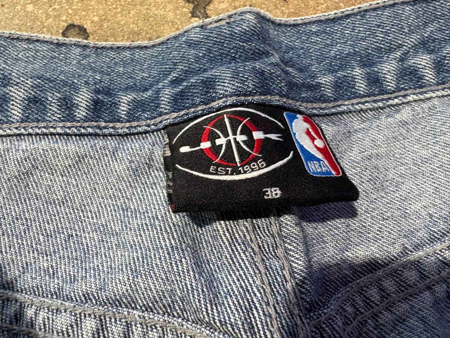 NBA UNK Logo Patches Baggy Jeans - Light Wash Size 38