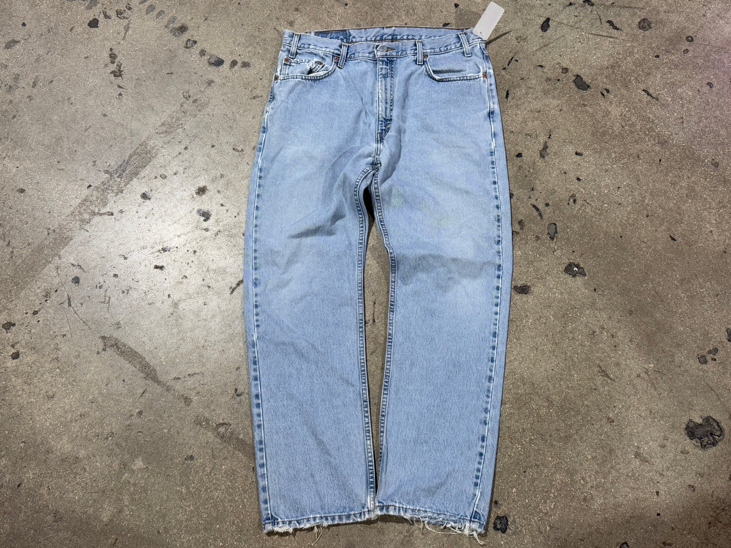 Levis 505 Denim - Light Wash Size 36x30
