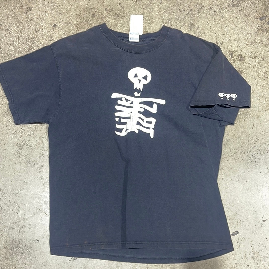 Blink 182 Skull Tee - Black Size XL