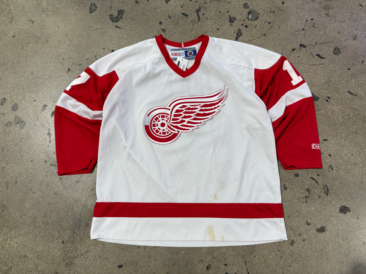 Reebok Detroit Red Wings Hull #17 Authentic Jersey Size XL