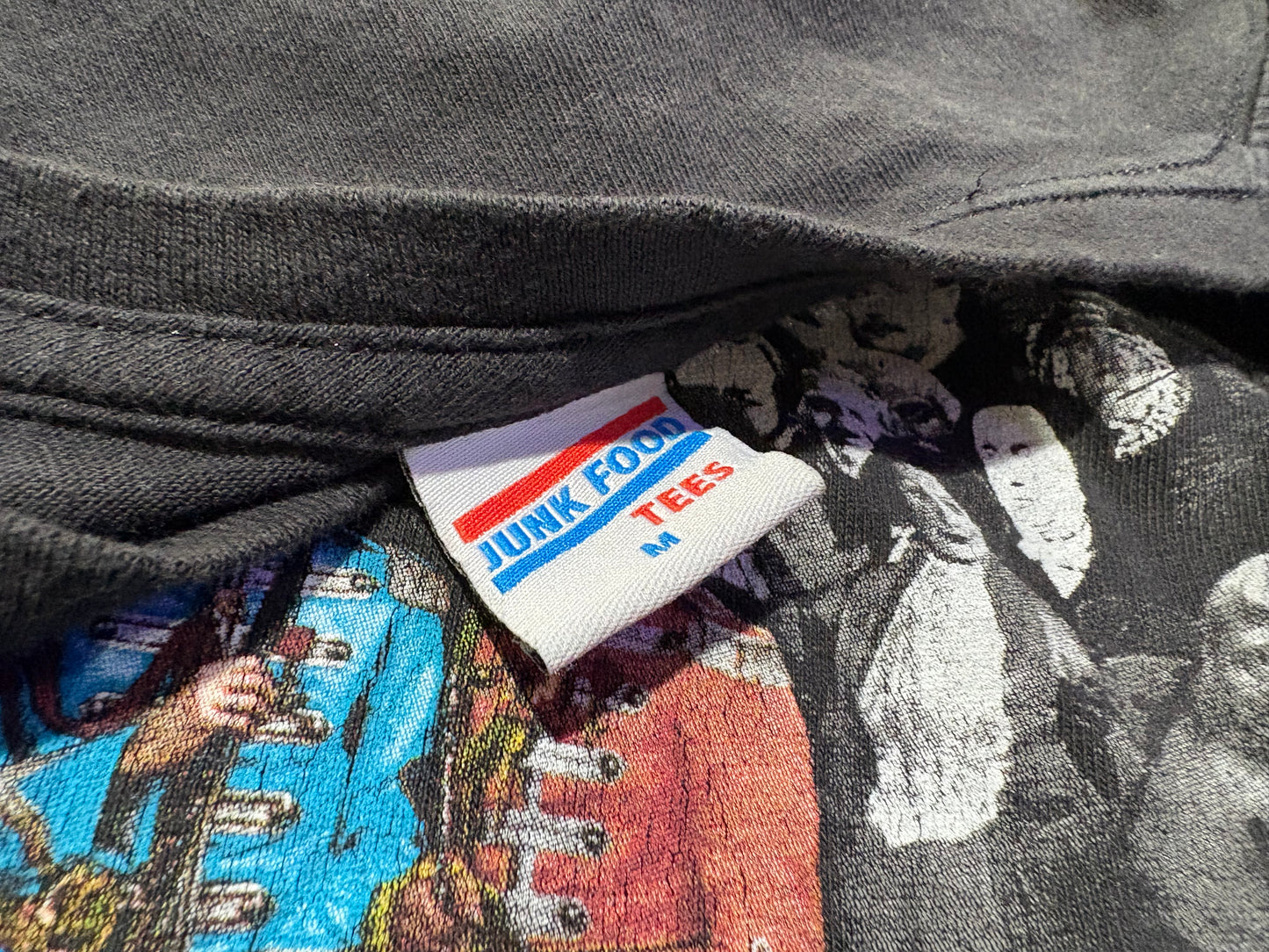 The Beatles St Peppers Club Band Tee - Black Size Medium