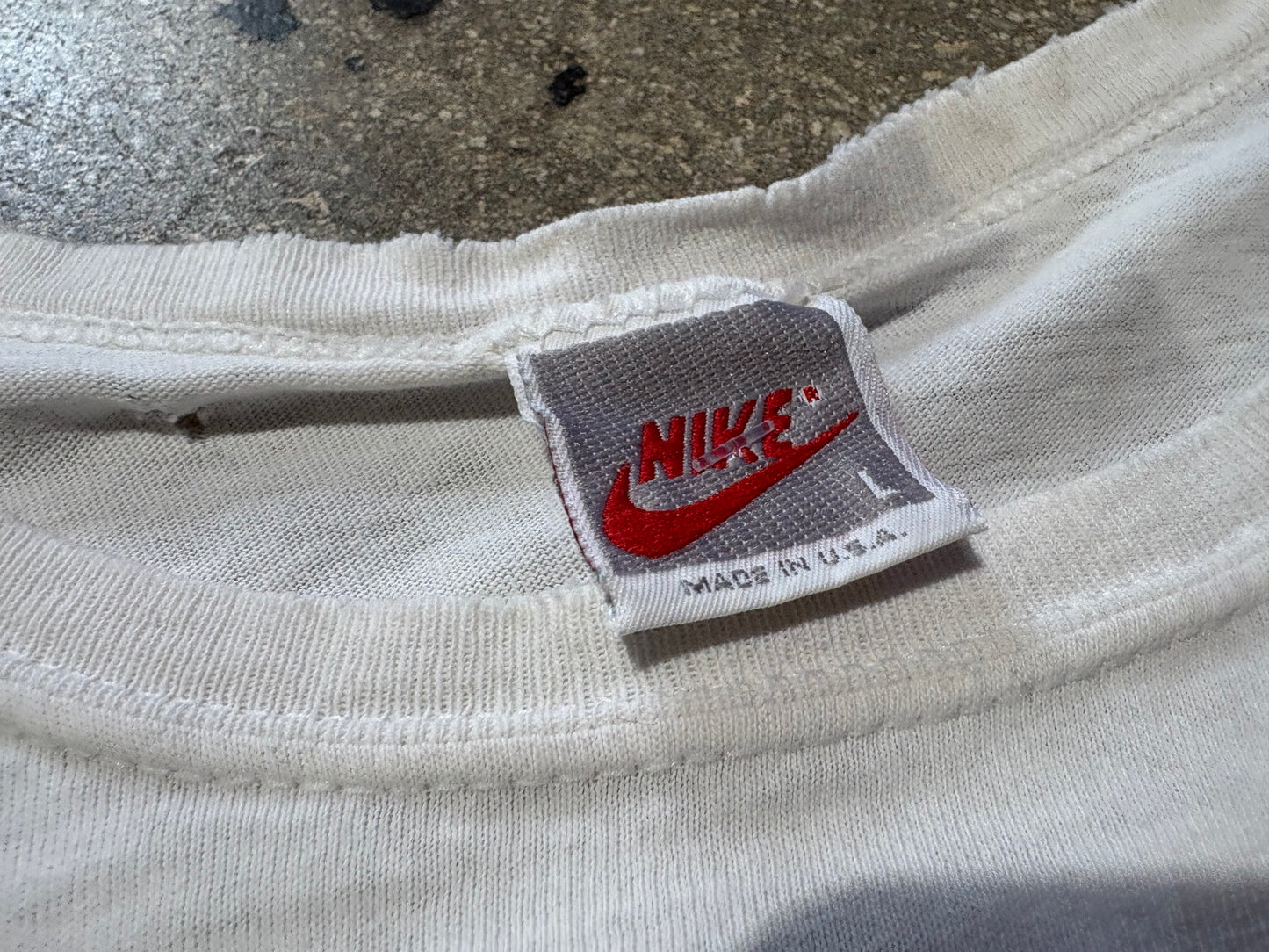 Nike night Run Tee - White Size Large