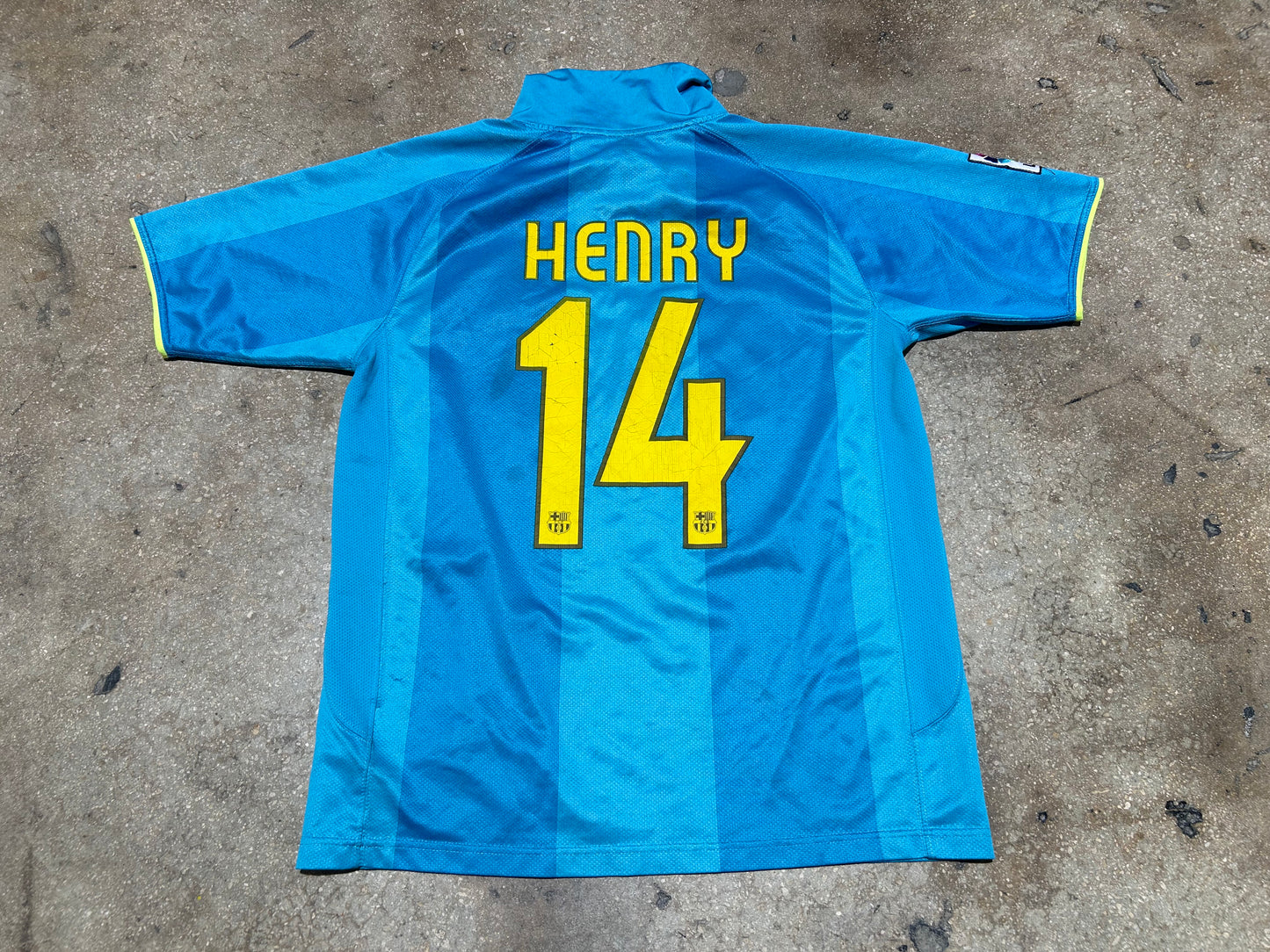 2007 Nike FC Barcelona #14 Henry Soccer Jersey - Teal Size Medium