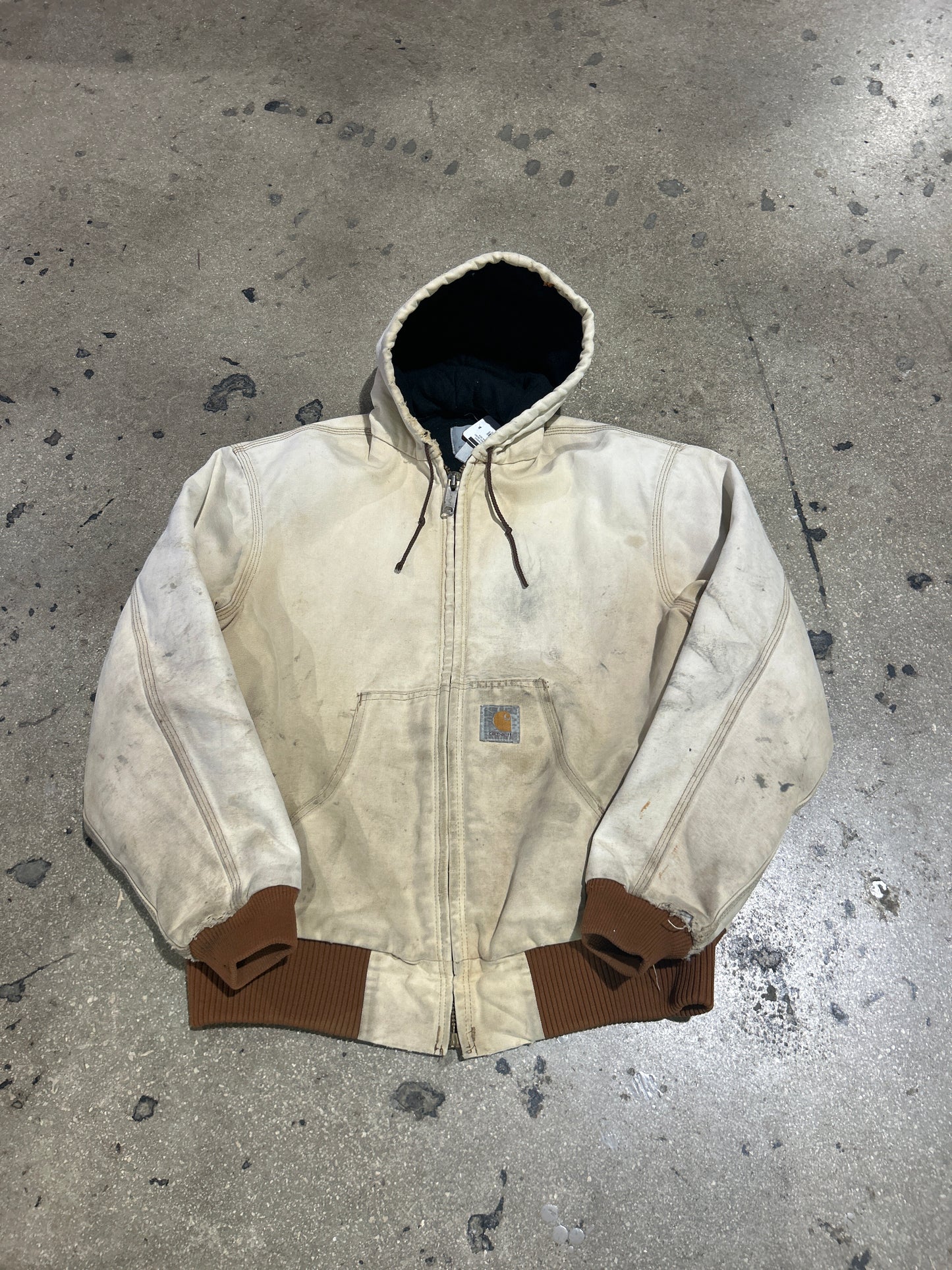 Distressed/Thrashed Carhartt Hooded Jacket - Faded Khaki Size Medium