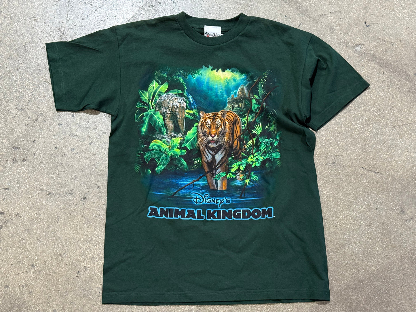 Disney Animal Kingdom Tee - Green Size Large