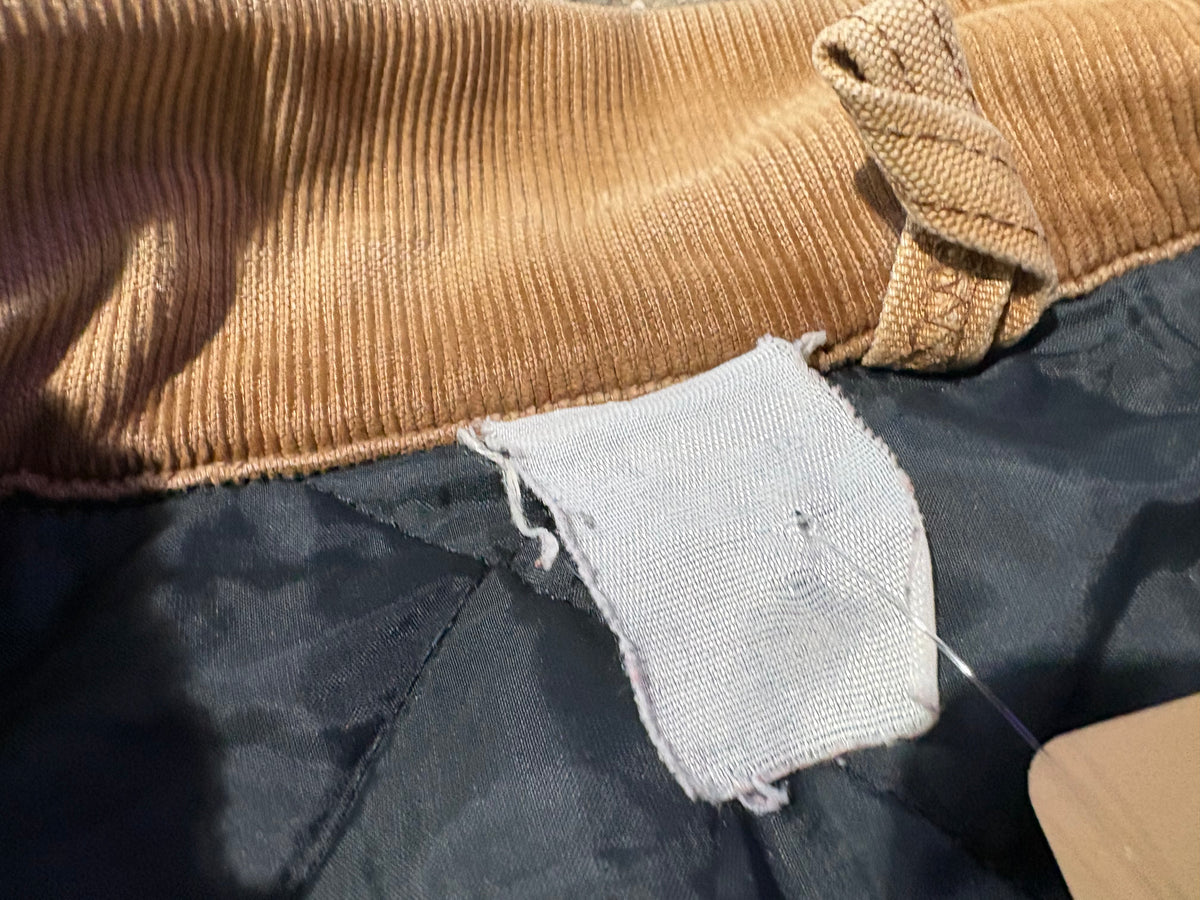 Distressed/ Thrashed Carhartt Work Jacket - Faded Khaki Size Large