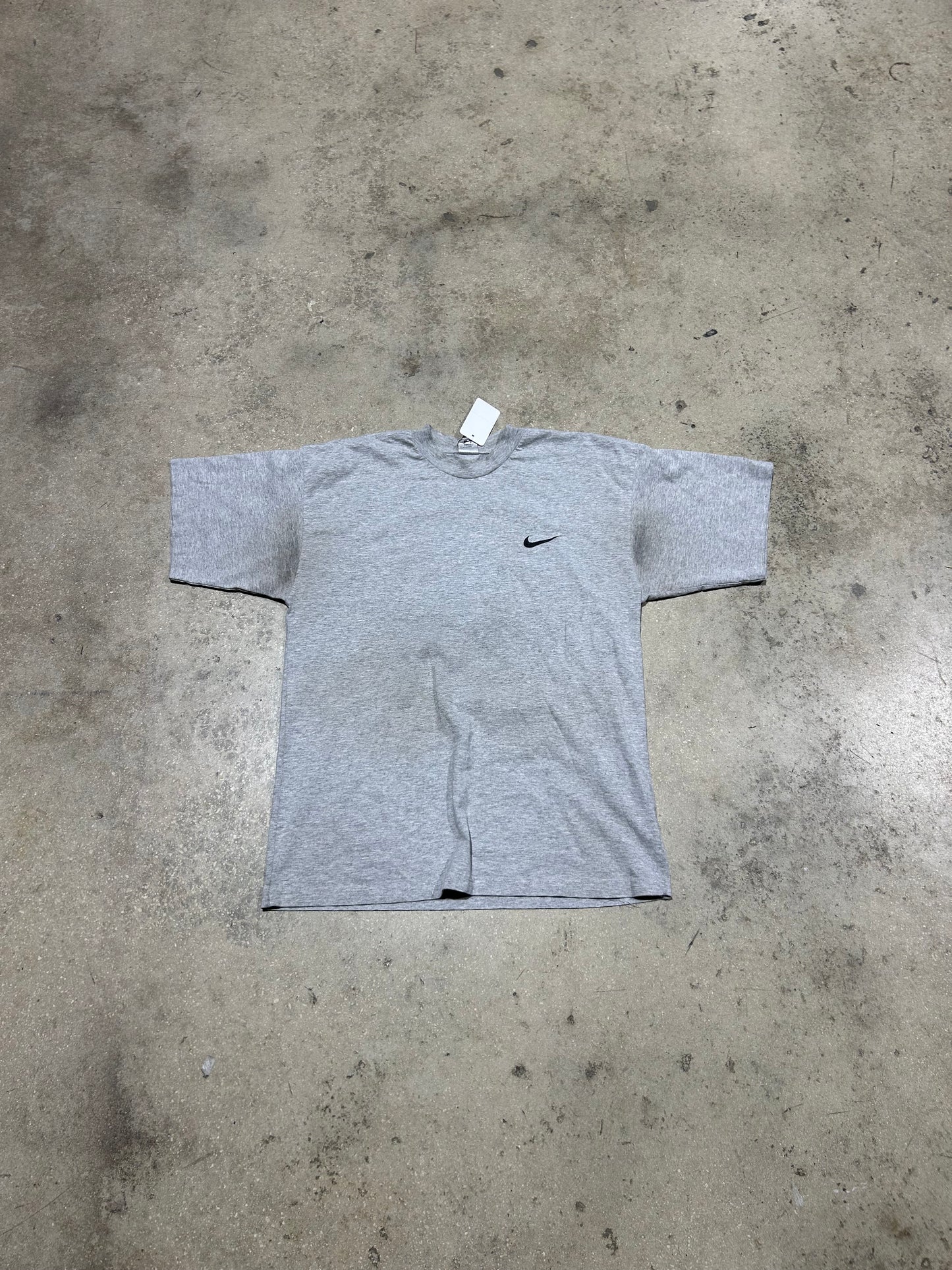 Nike Stitch Logo tee - Grey Size Large