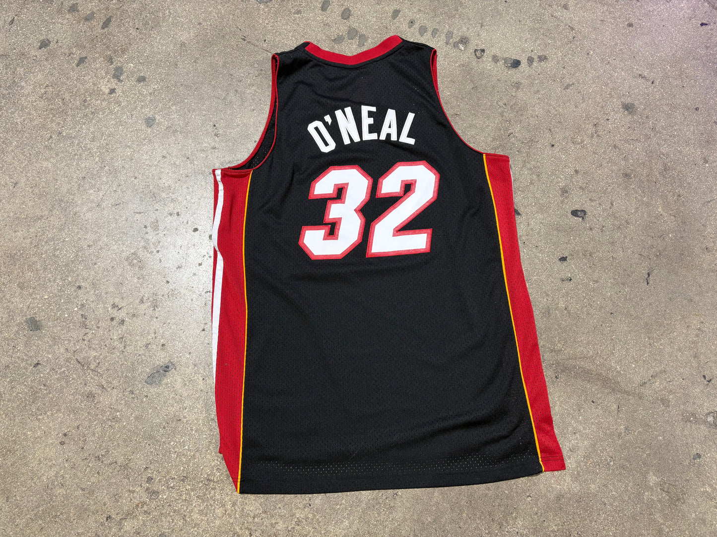 Reebok Miami Heat #32 Shaq Jersey - Black Size XL