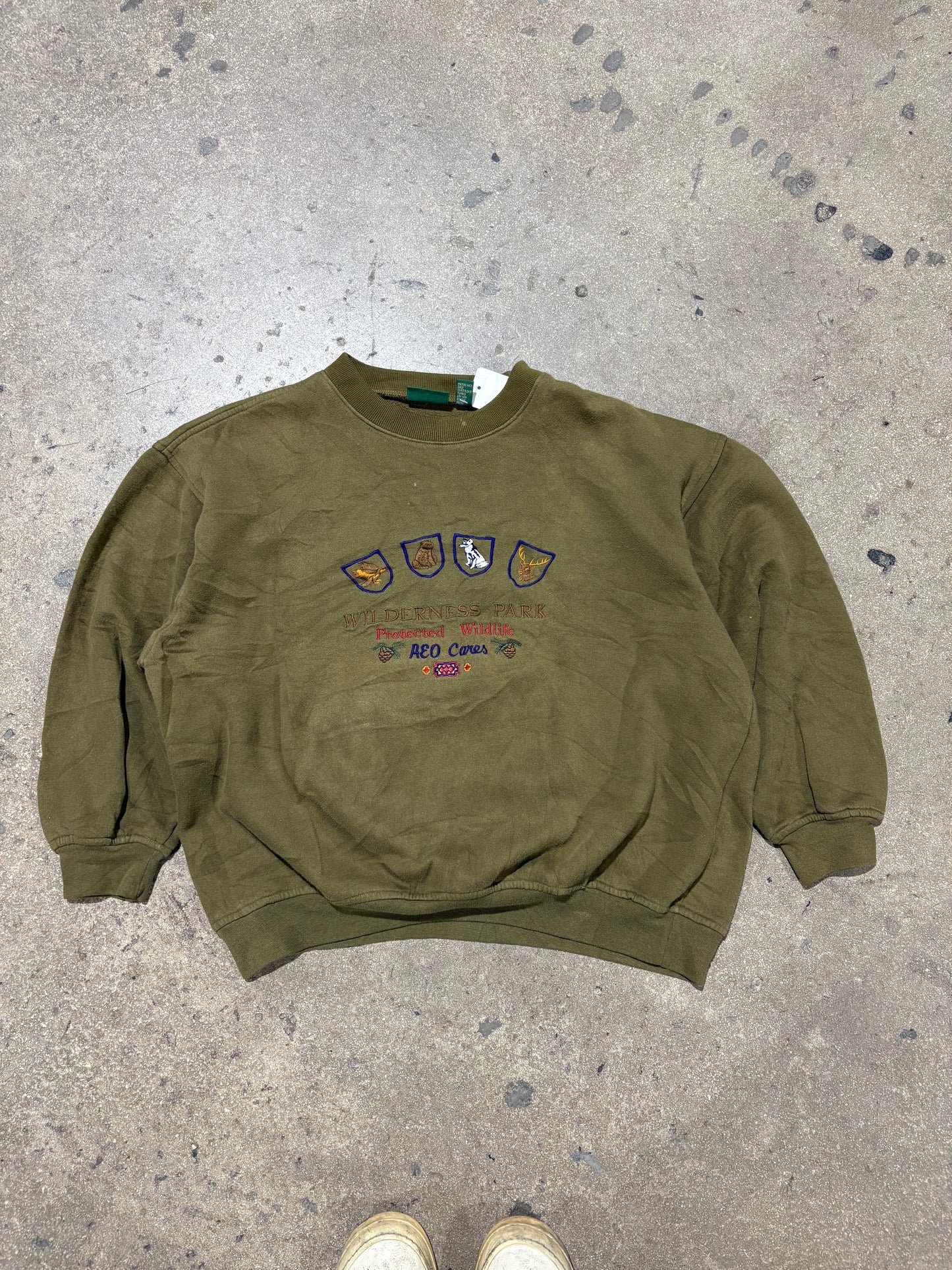 90s American Eagle Outfitters Embroidered Crewneck - Olive Size XL