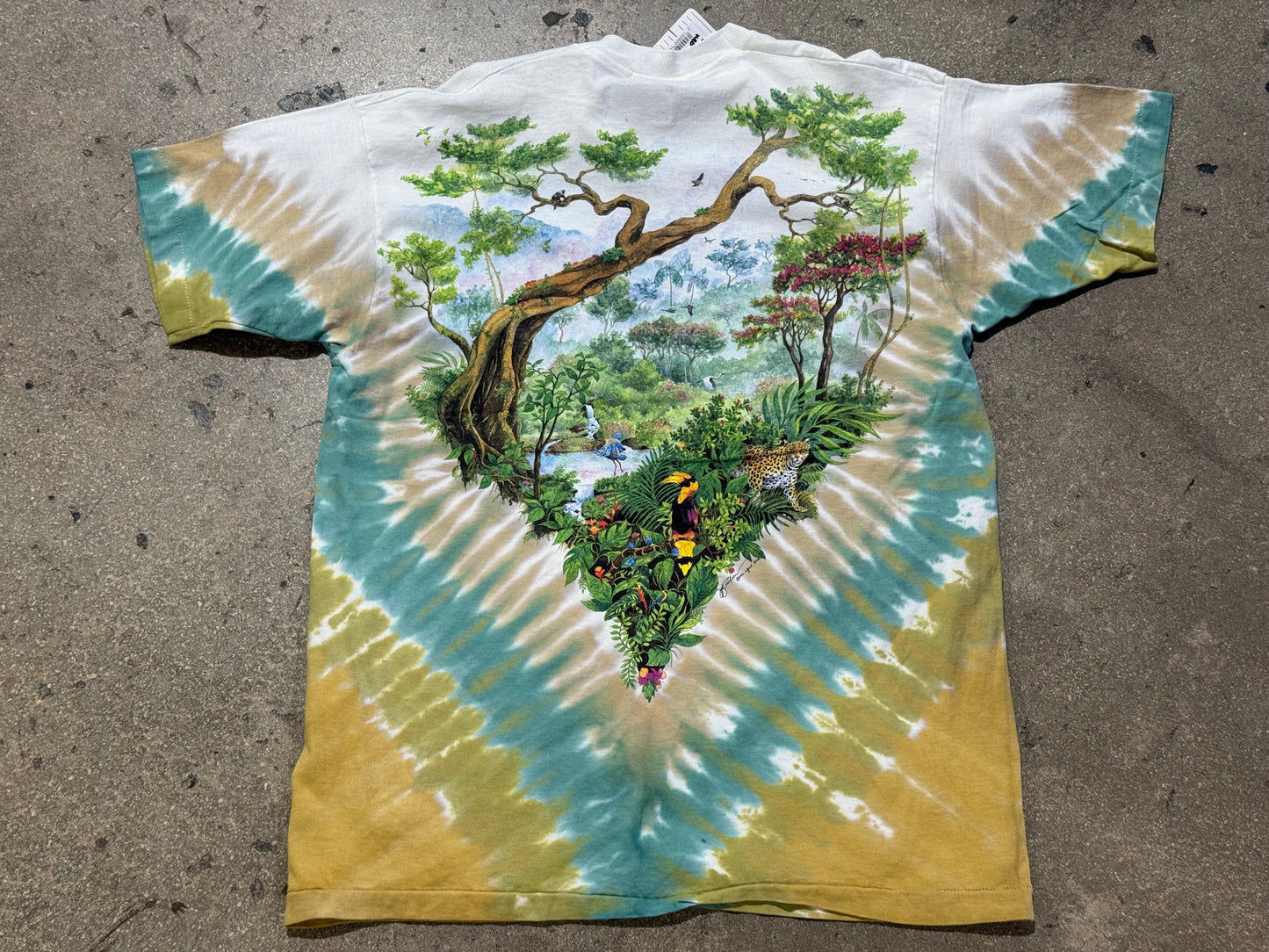 1992 Liquid Blue African Rain Forest Tee Size XL