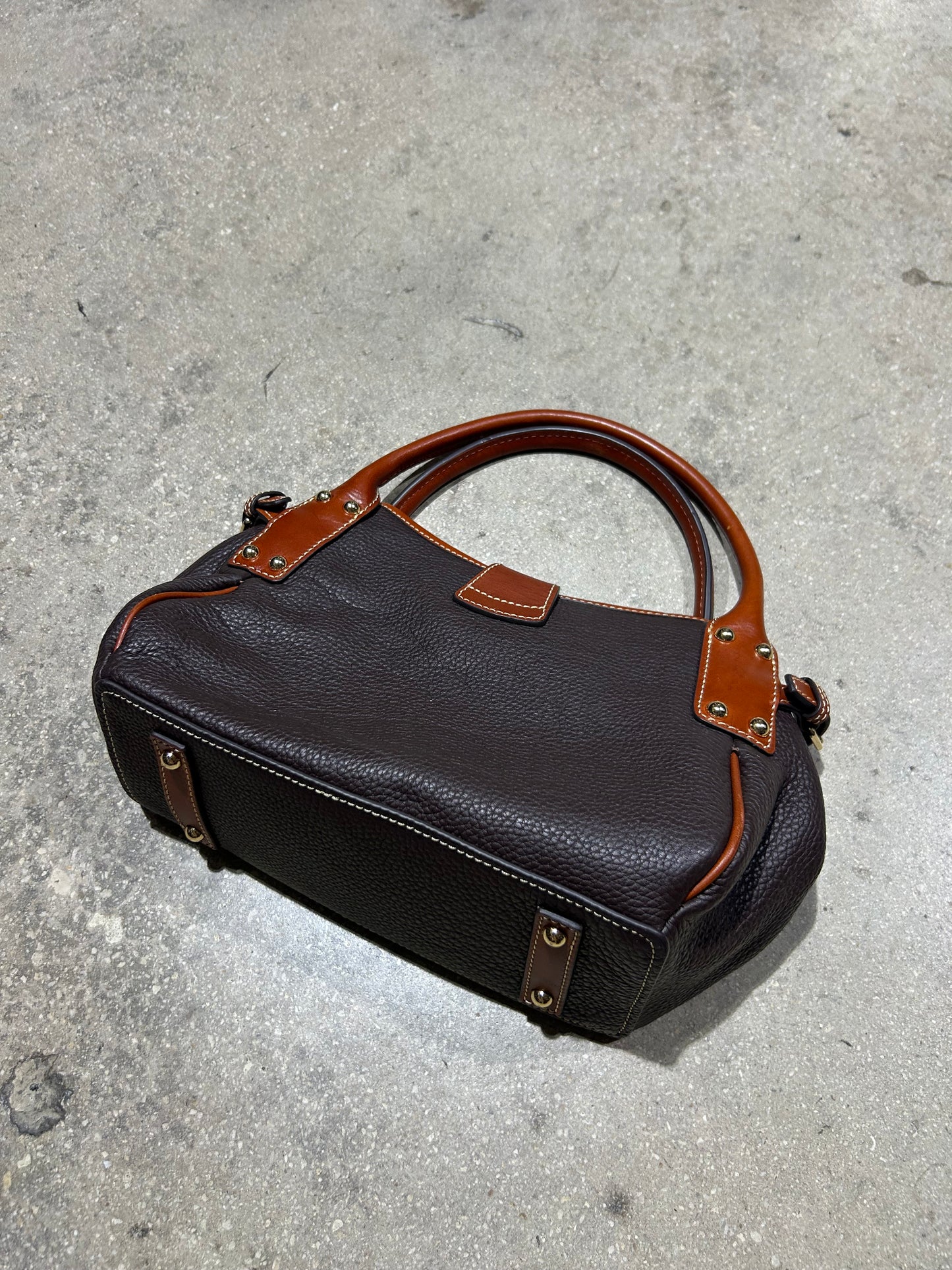 Dooney & Bourke Lock Sac Handbag - Pebble Grain Leather Brown