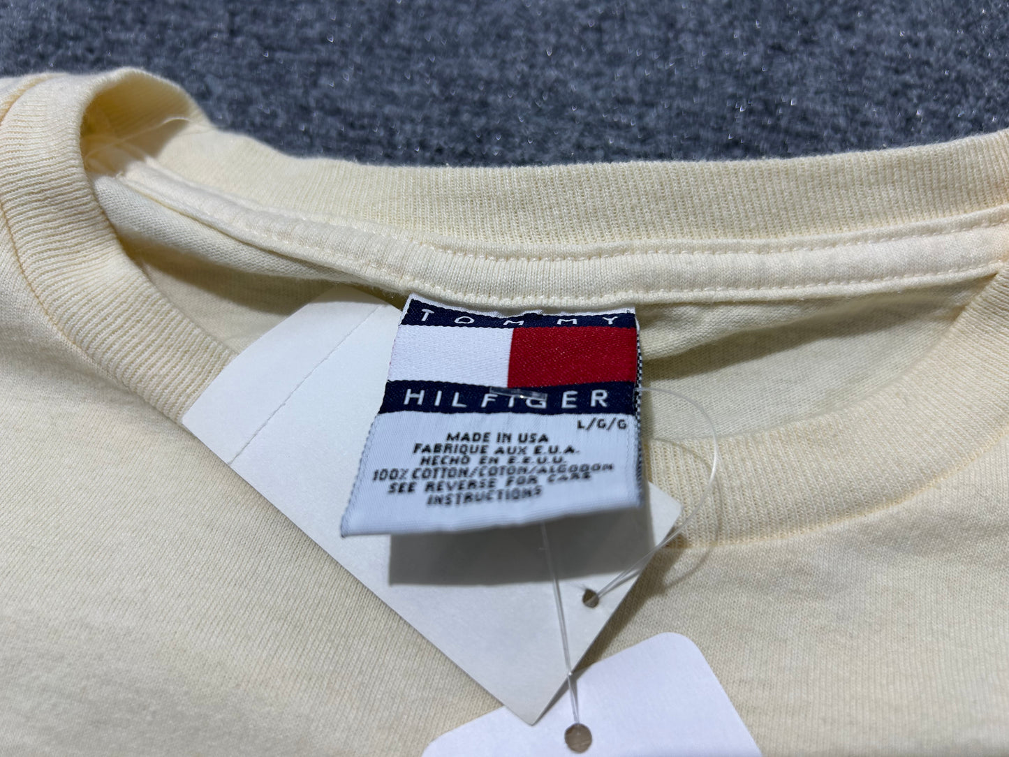 Tommy Hilfiger Crest Logo Tee - Khaki Size Large