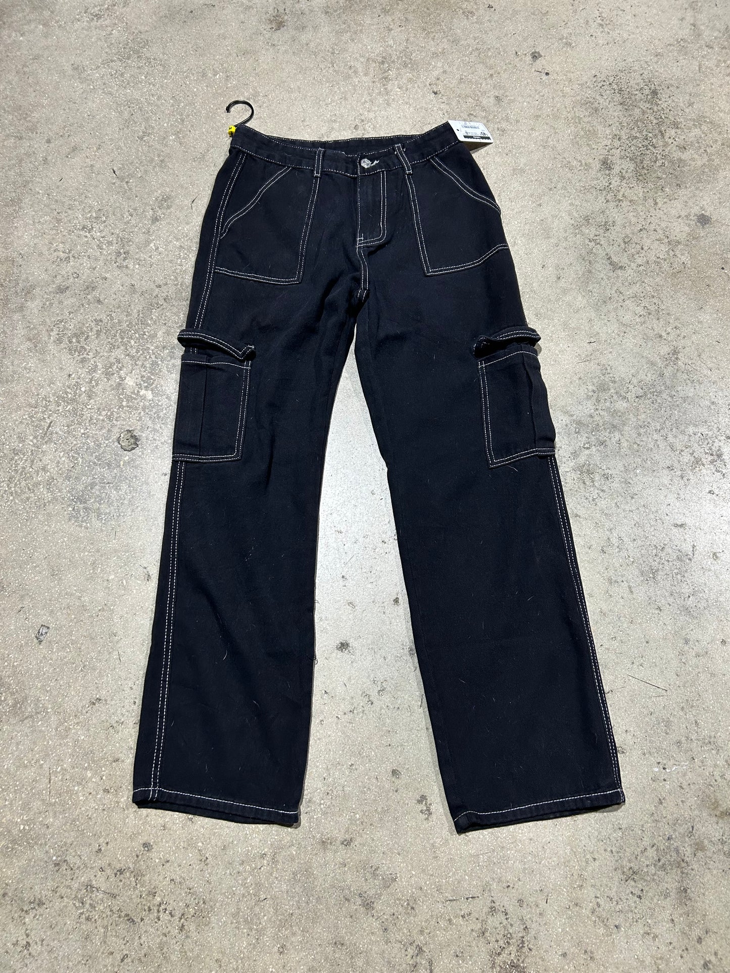 Contrast Stitch Cargo Pants - Black Size Medium