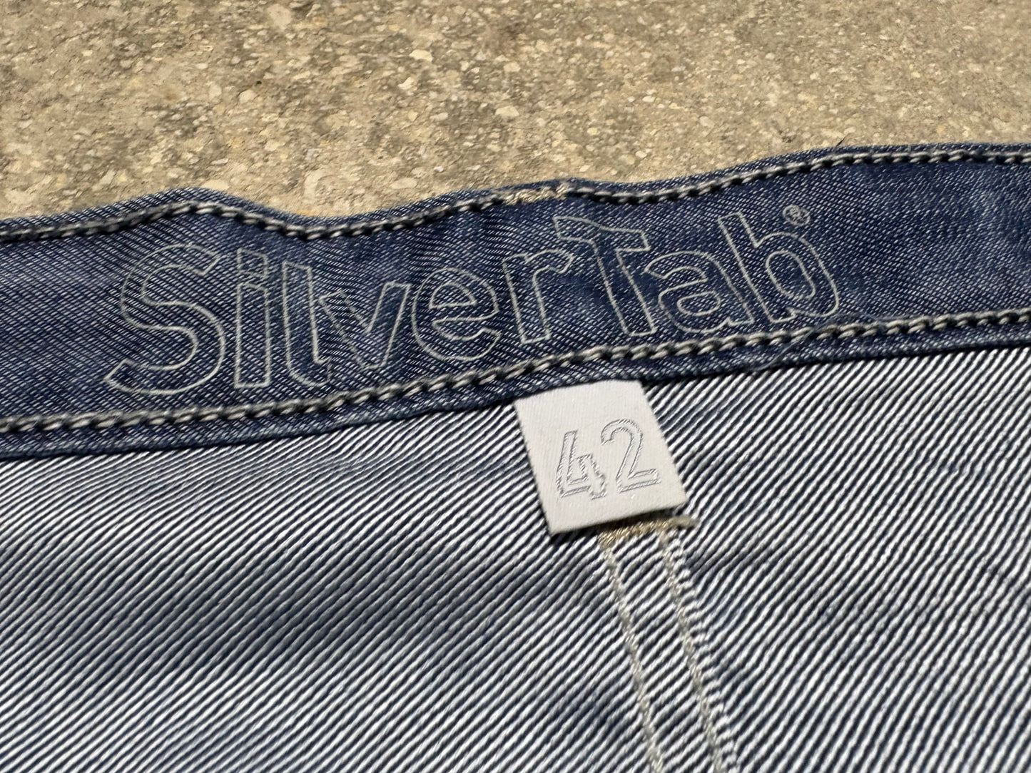Levis Silver tab Denim Shorts - Blue Size 42