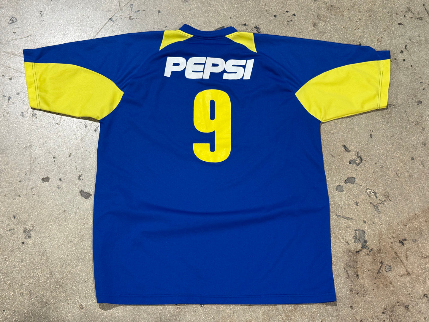 BOOT Nike Boca Juniors #9 Jersey Size Large