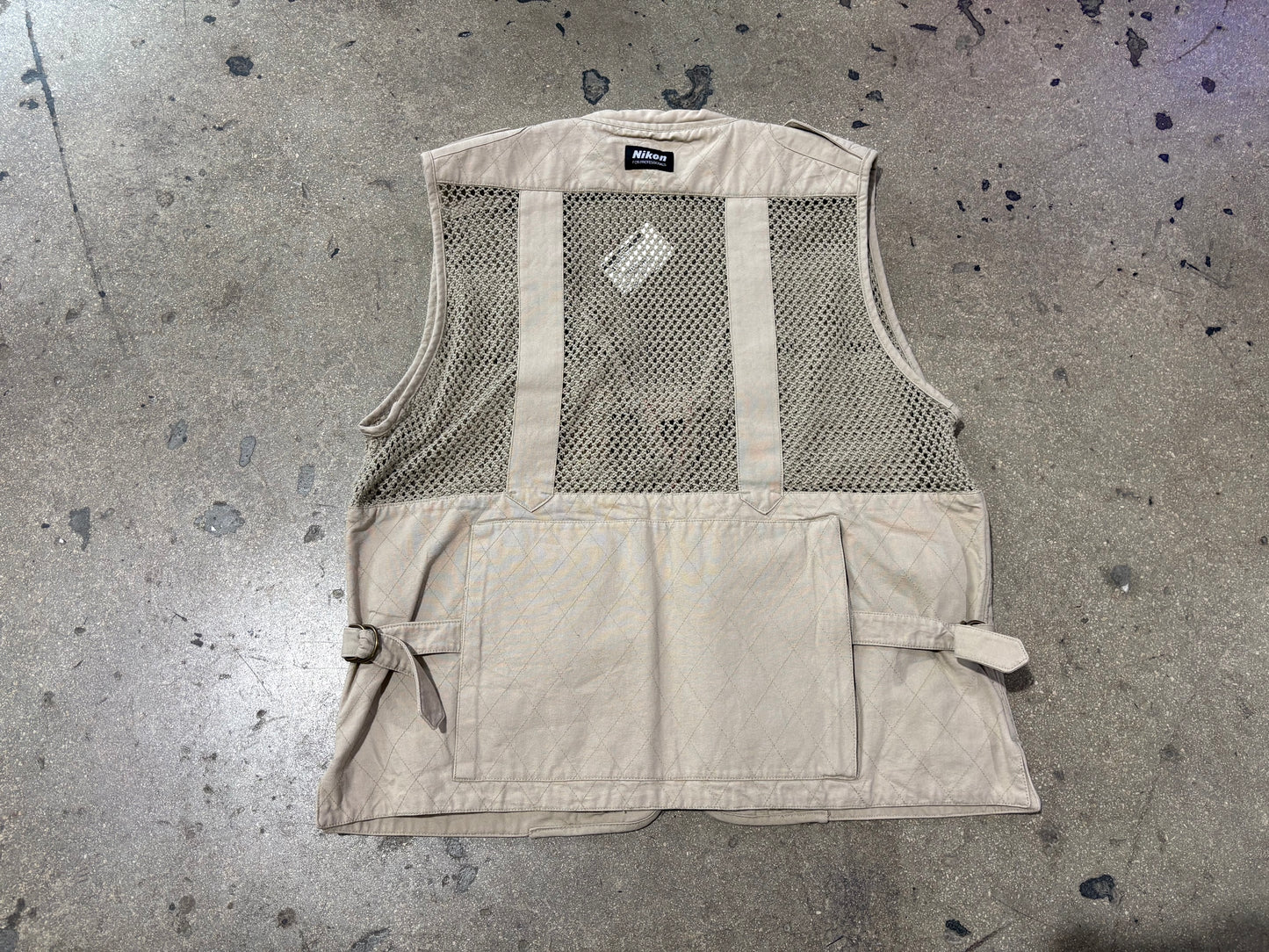 Nikon Cargo Vest - Khaki Size XL