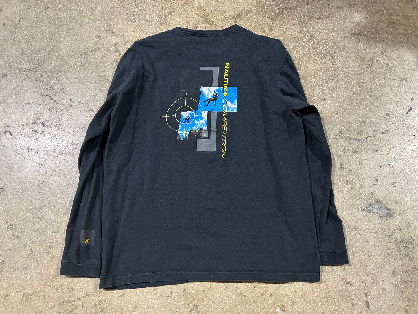 Nautica Competition Mountain Climbing Long Sleeve - Black Size Medium