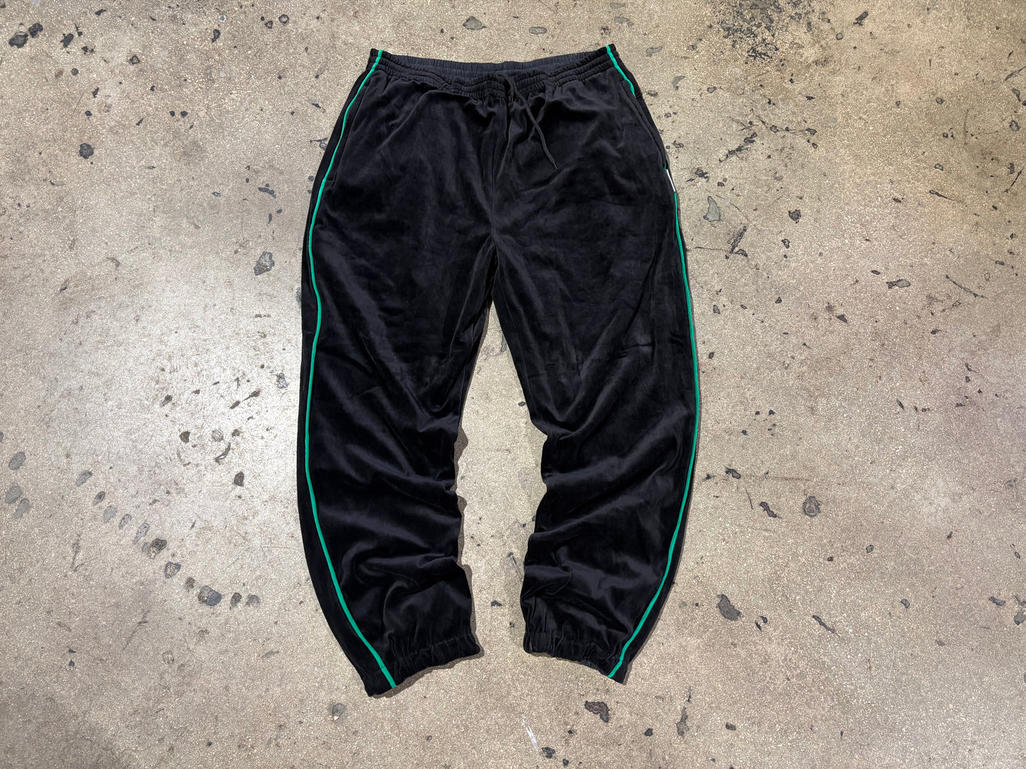 Givenchy Activewear Velour Sweatpants - Black Size XL