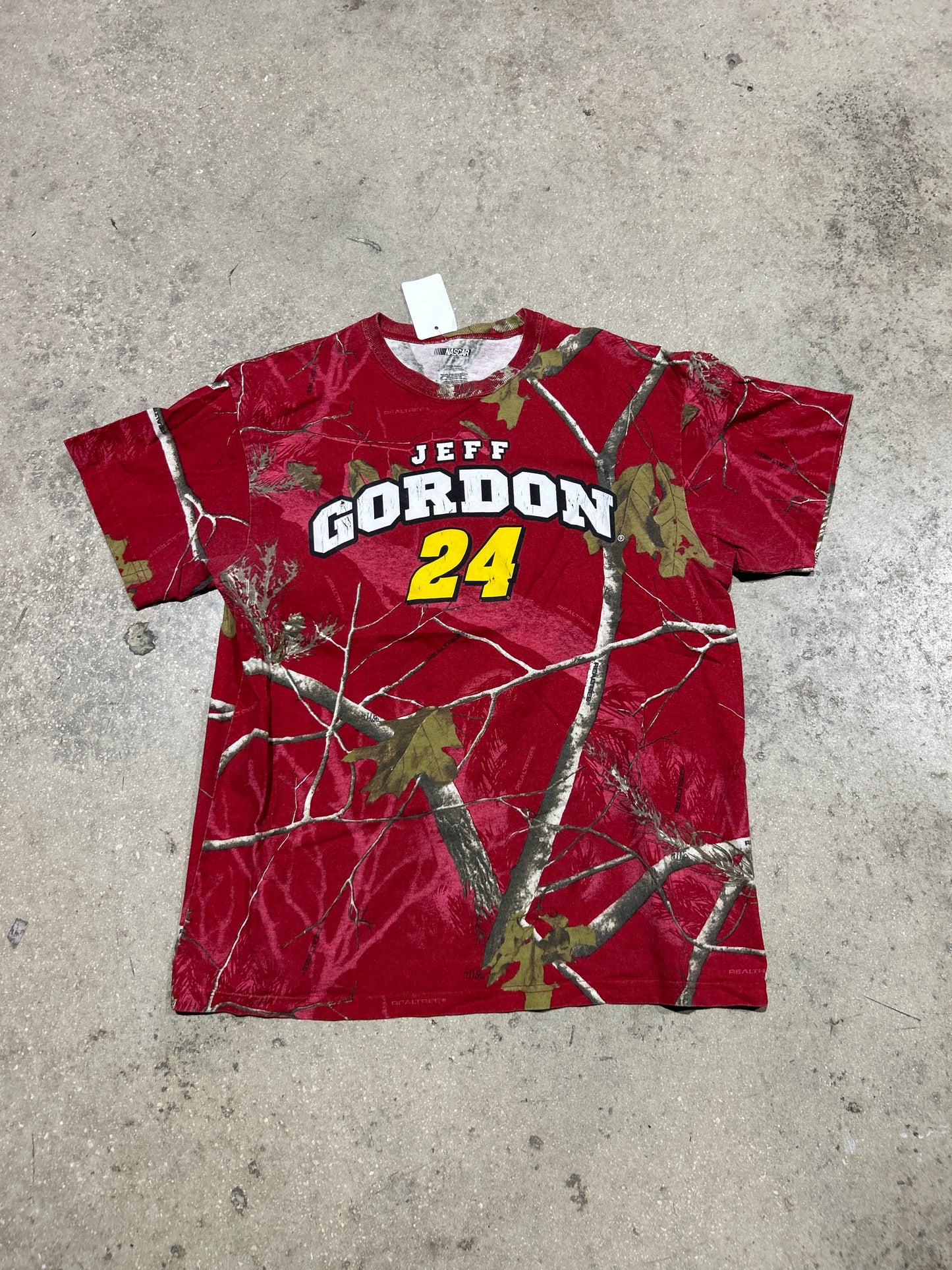 Jeff Gordon Realtree Camo Tee - Red Size Large