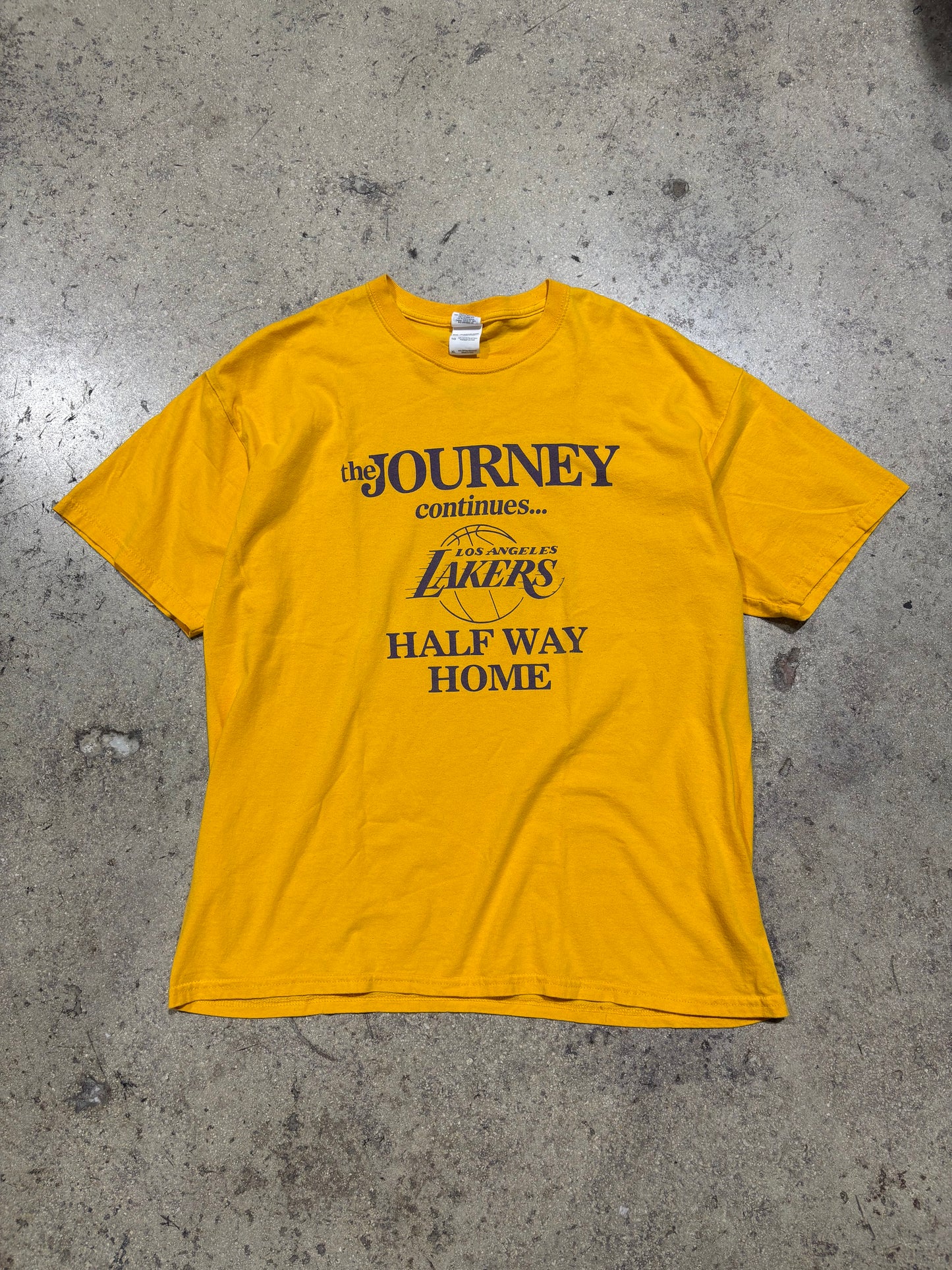 Los Angeles Lakers Journey Continues Tee - Yellow Size XL (23x29)