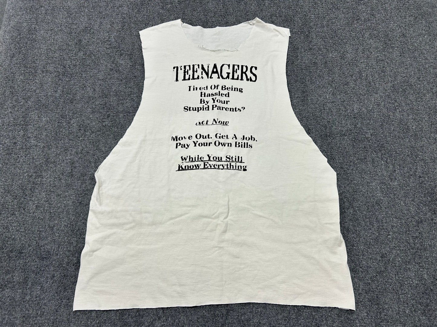 Teenagers Tired Of Being Hassled By Your Parents Cutoff Tee - White Size XL(con)