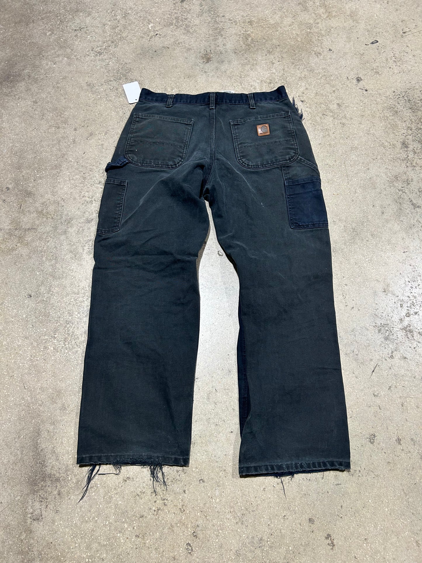 Distressed Carhartt Carpenter Pants - Black Size 34x30