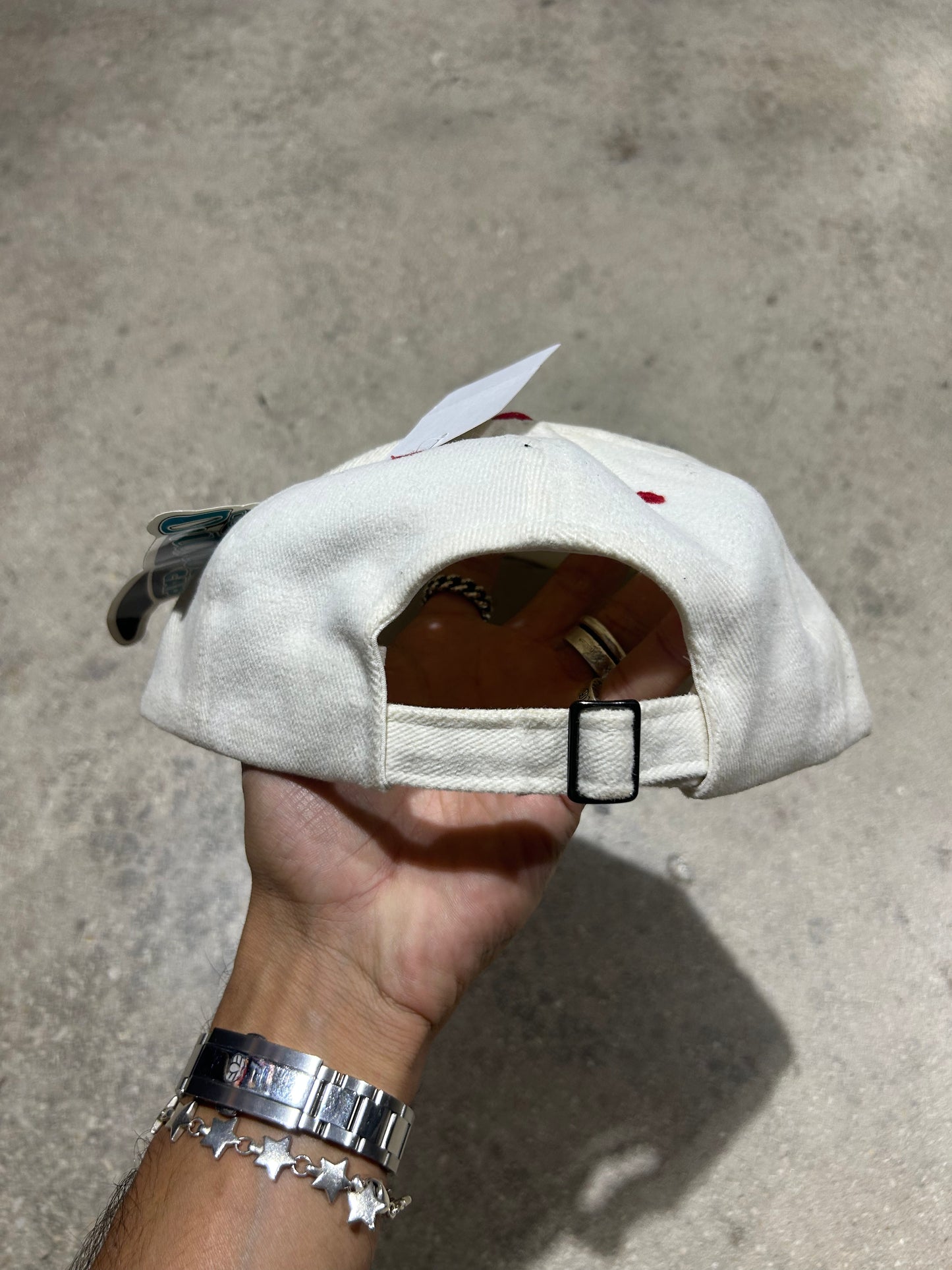 University Of Cincinnati Bearcats Hat - Cream/Red