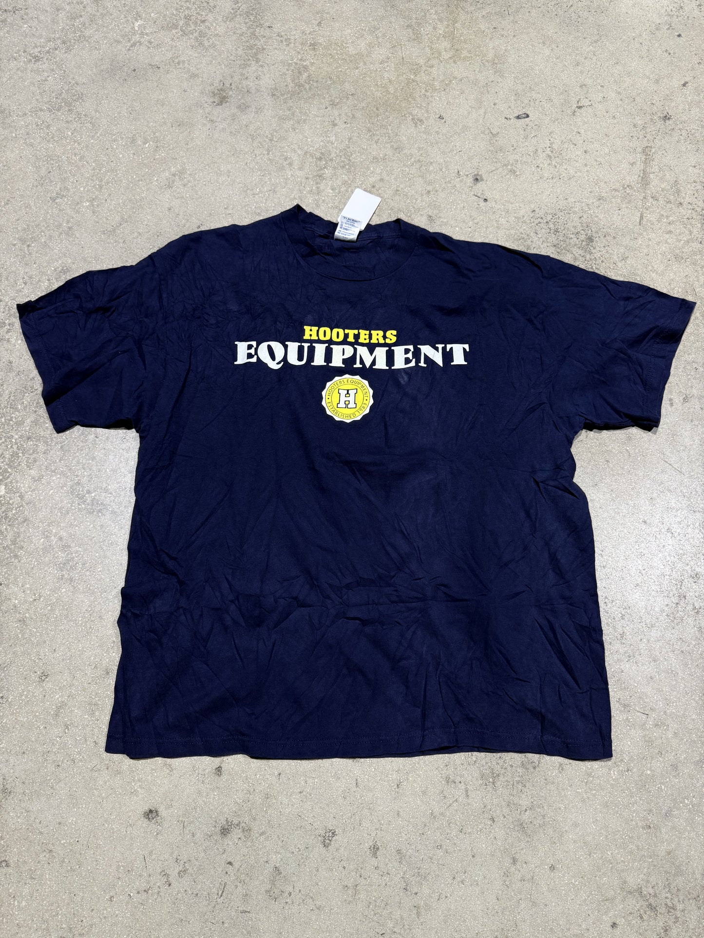 Hooters Equipment Tee - Navy Size XXL