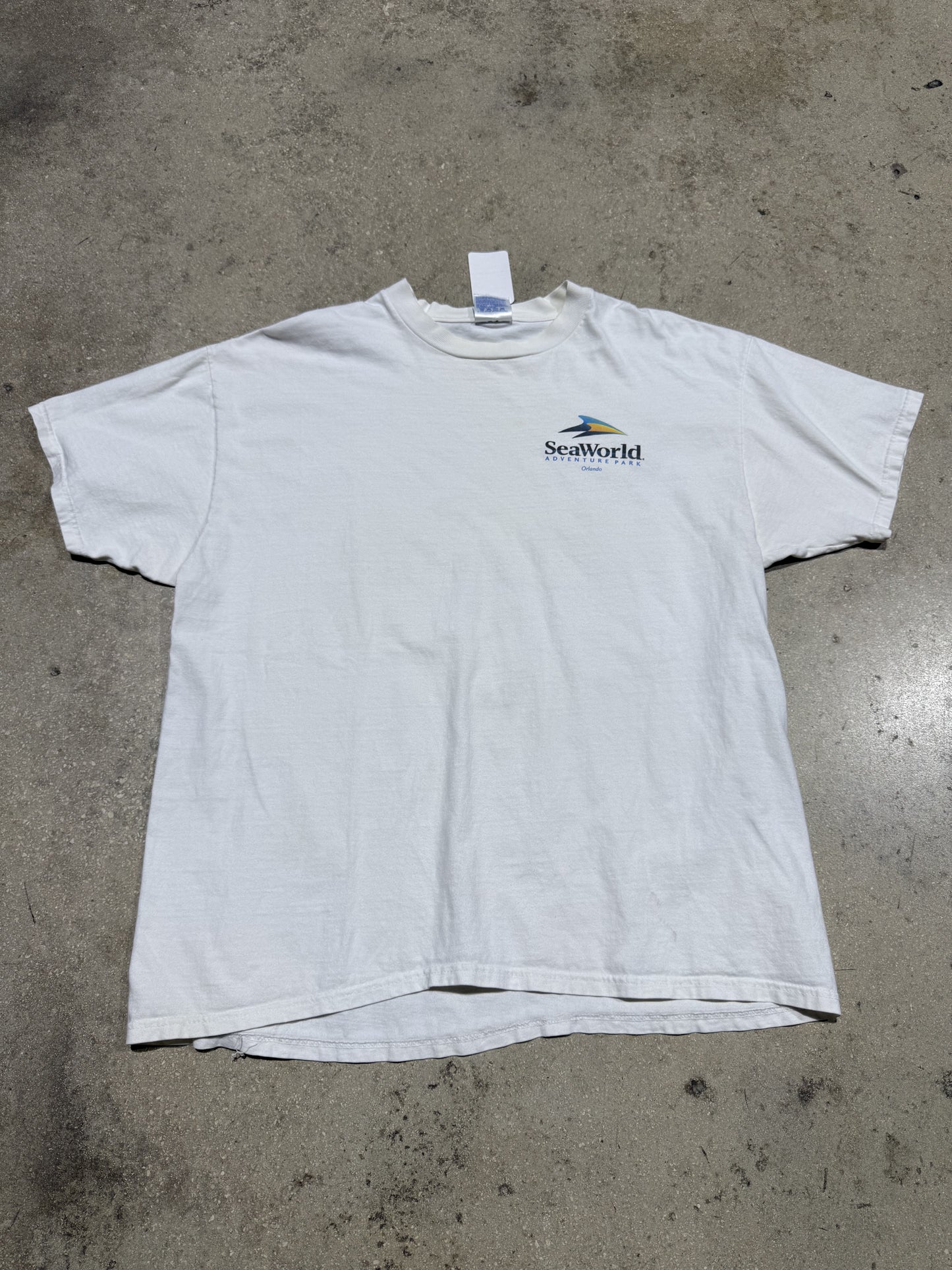 Sea World Journey To Atlantis Mullet Tee - White Size XL